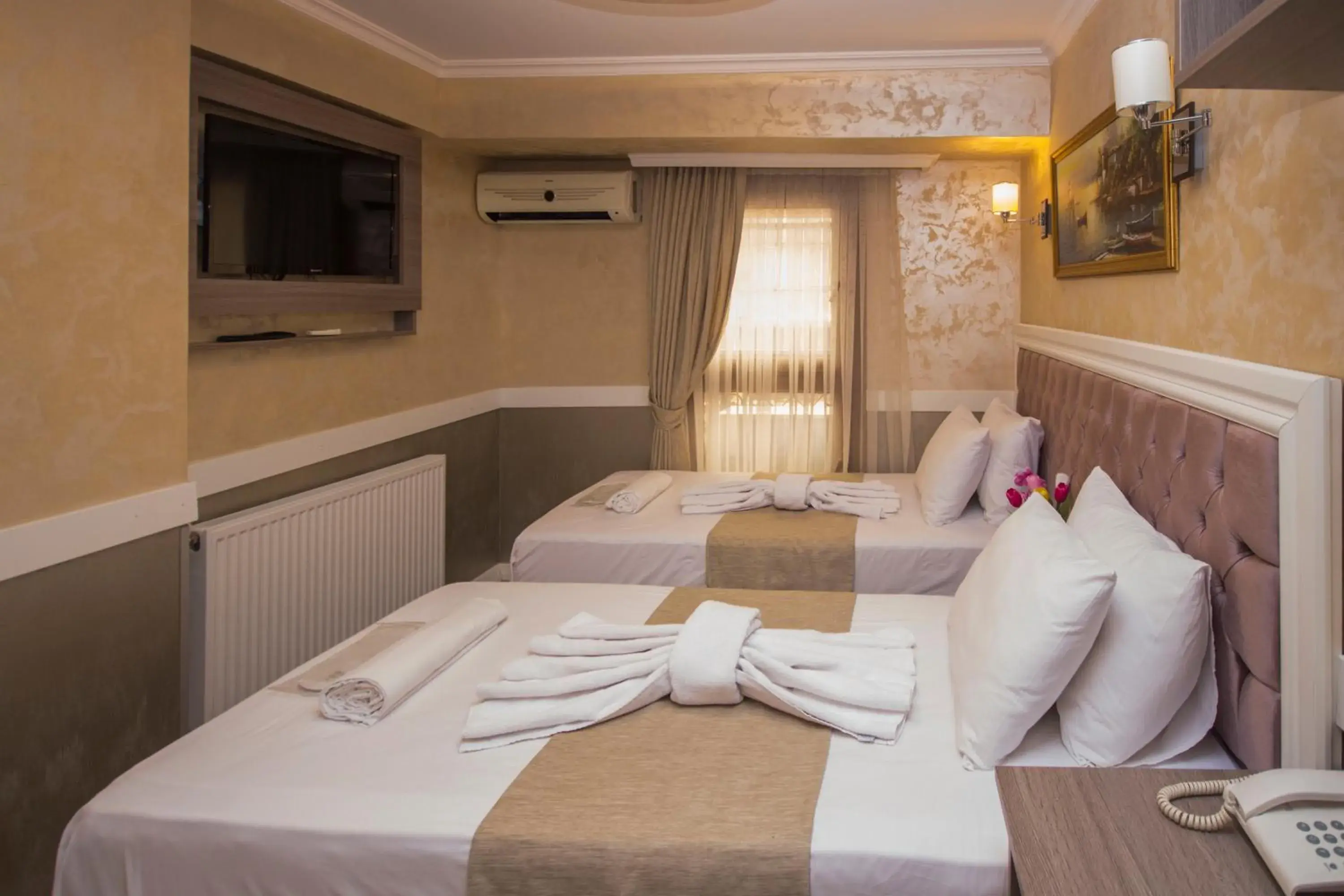 Standard Double or Twin Room in Hotel Bestur Standard Double or Twin Room in Hotel Bestur