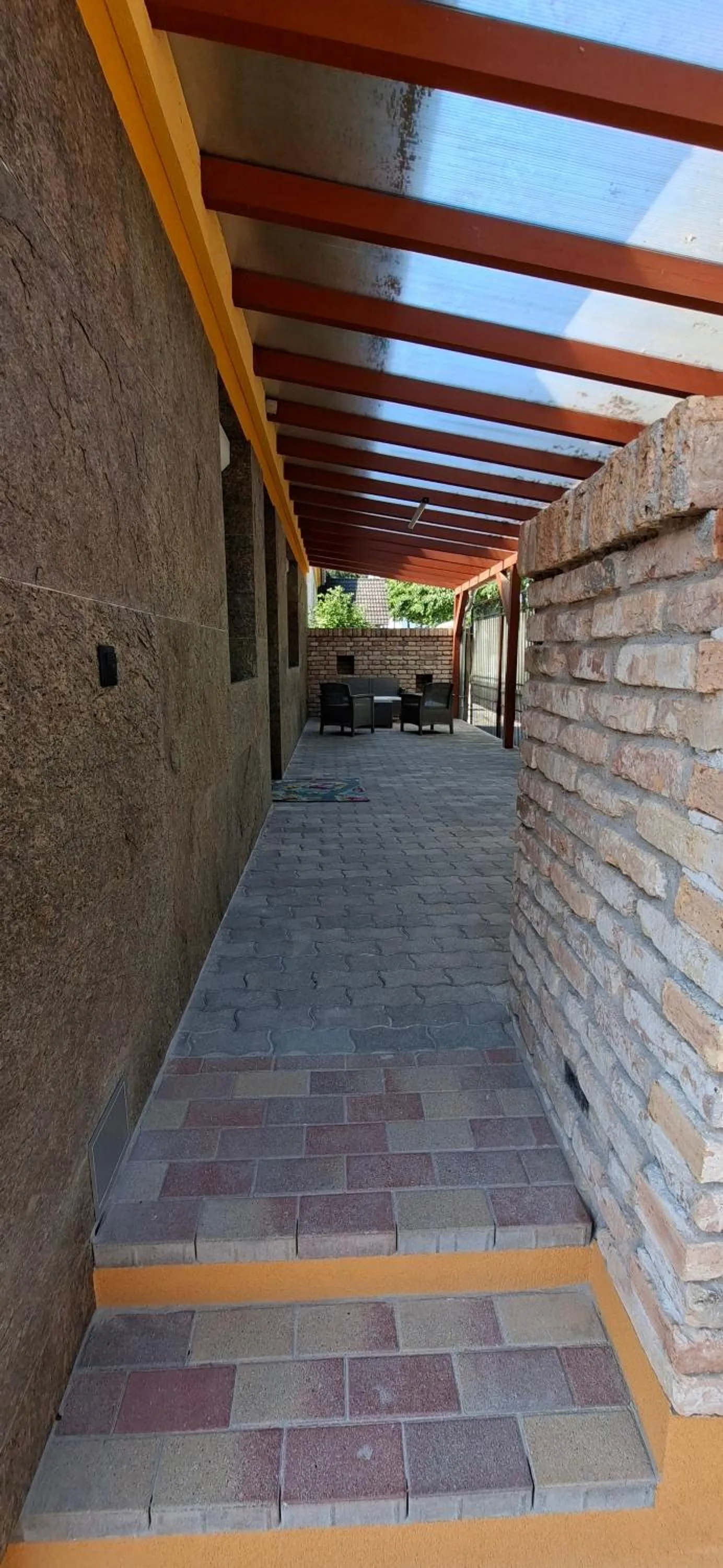 Facade/entrance in Aranyhal Apartman