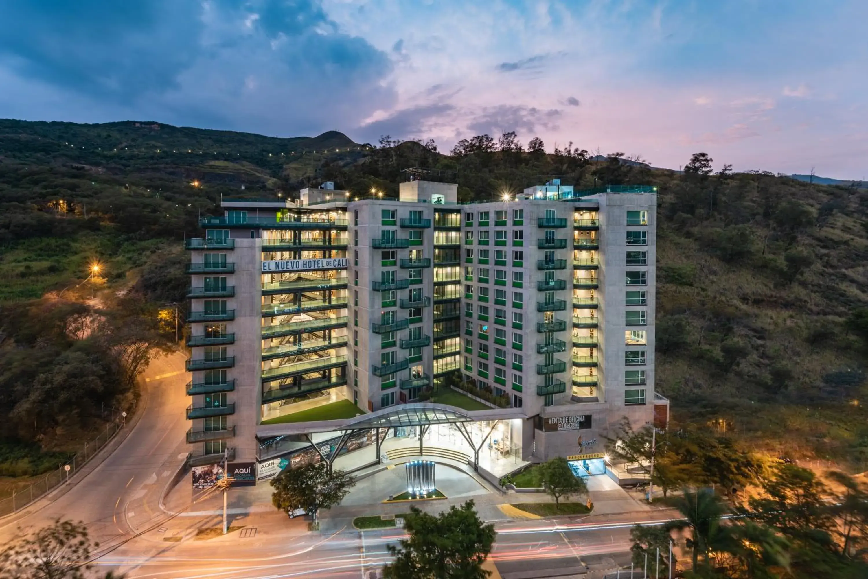 Mountain view in Hotel Spirito by Spiwak Chipichape Mountain view in Hotel Spirito by Spiwak Chipichape