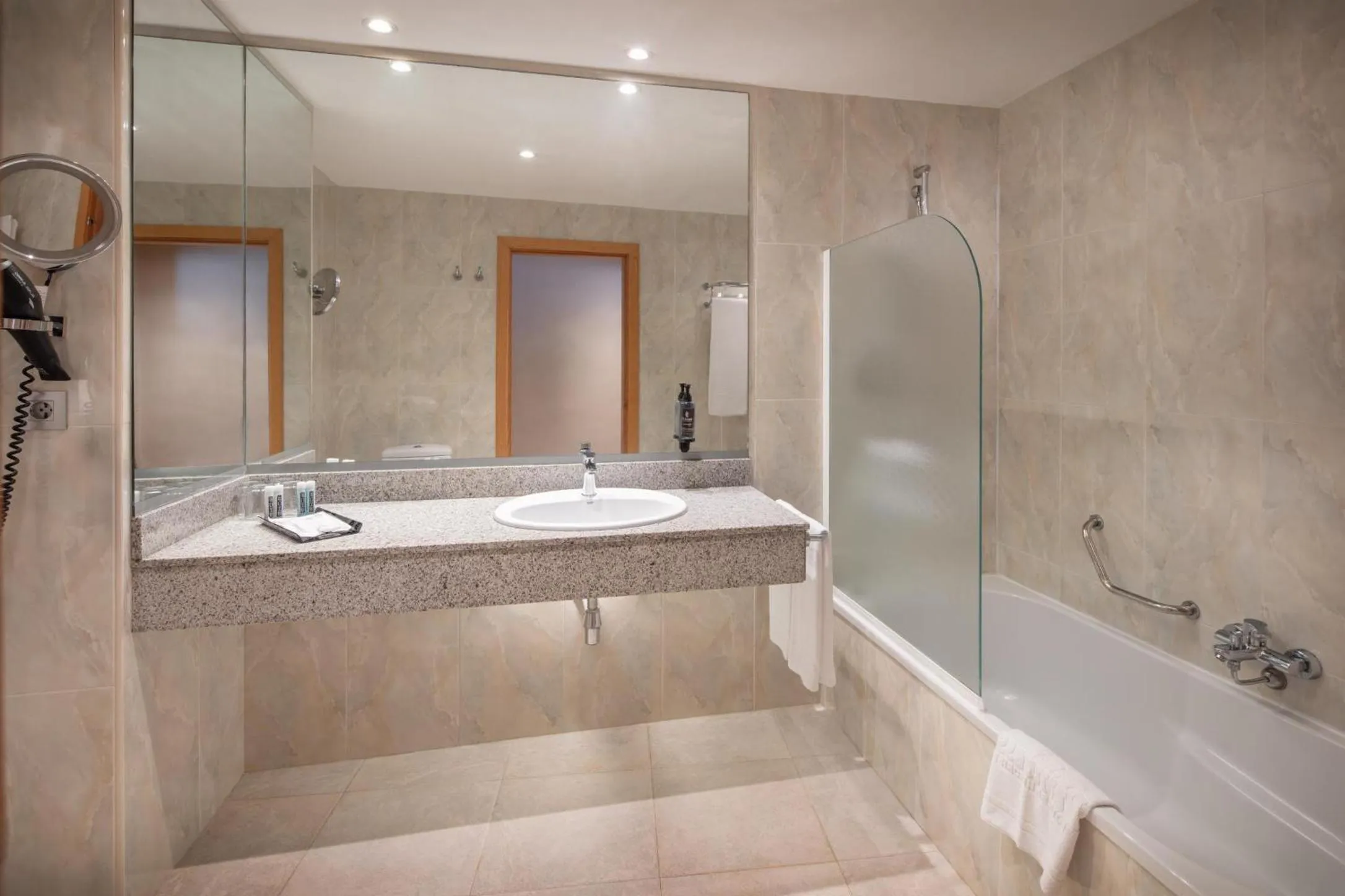 Bathroom in Maspalomas Princess