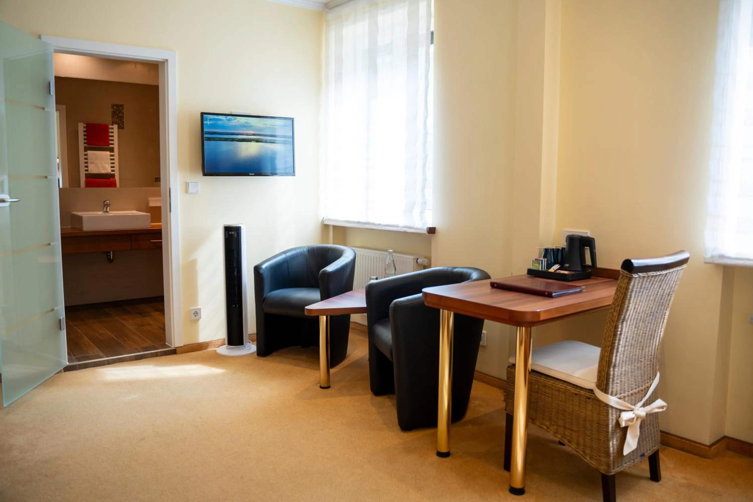 Photo of the whole room in Hotel Unter den Linden