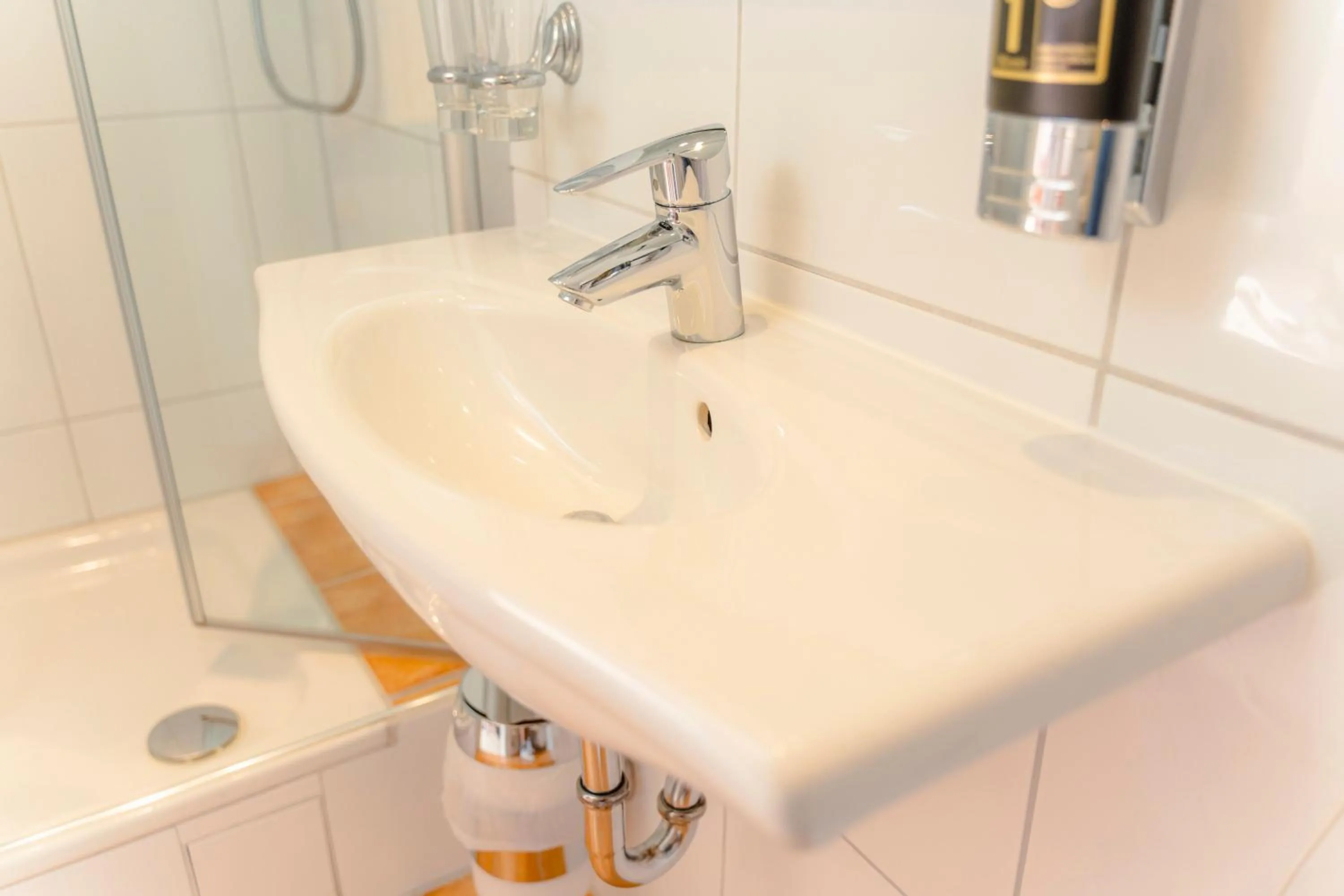 Bathroom in Hotel Unter den Linden