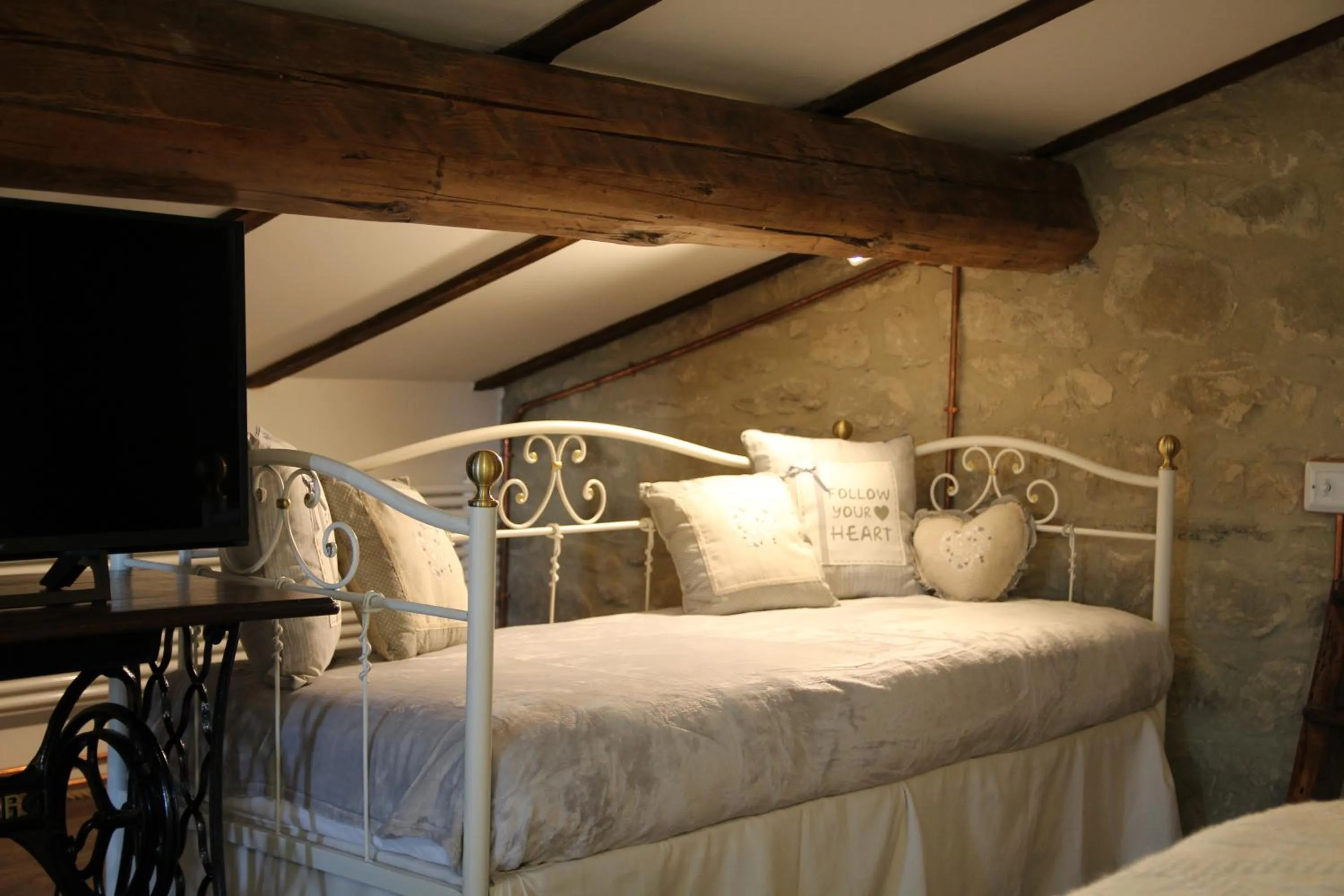 Bed in B&B Antico Mulino