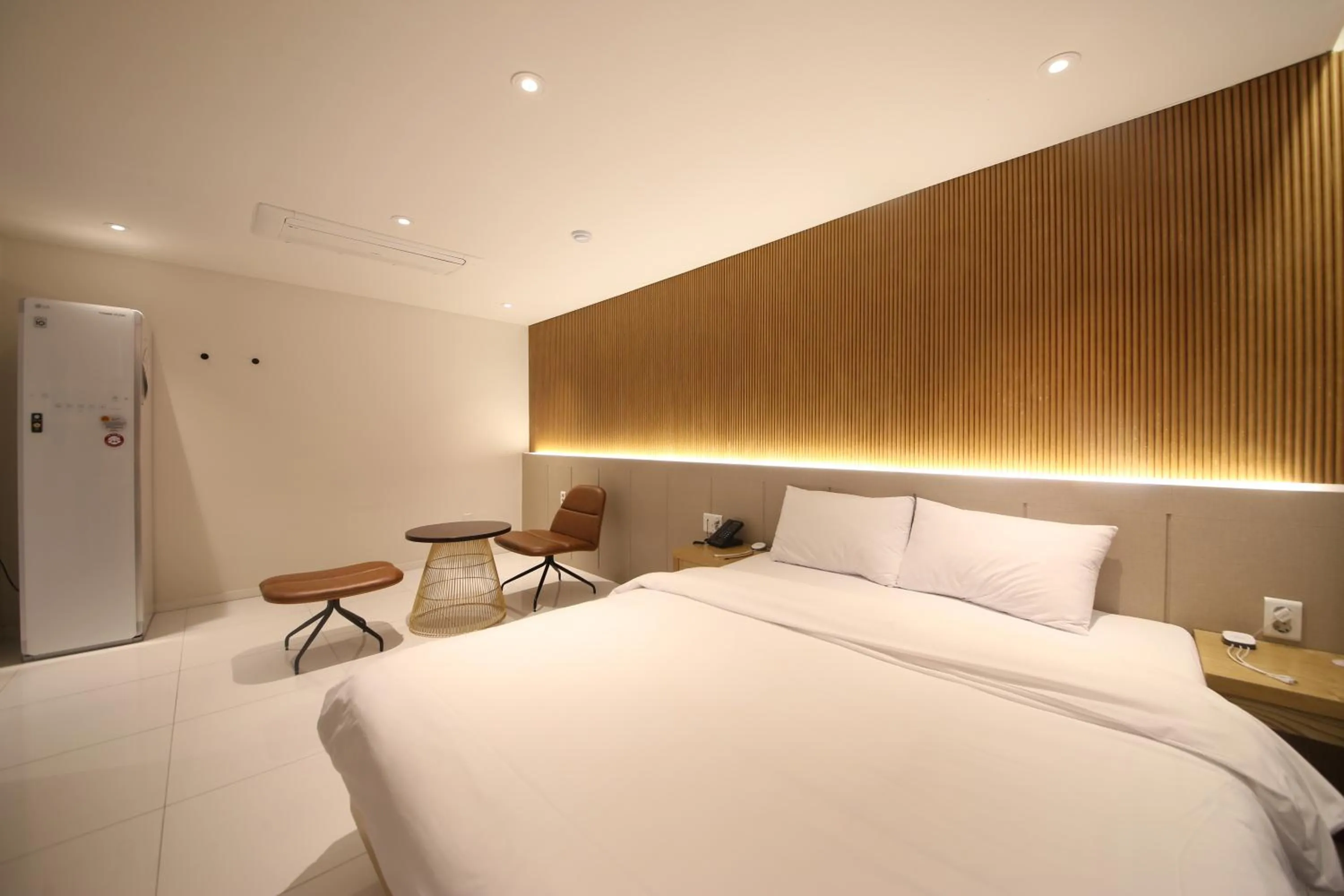 Bed in Biennale Hotel