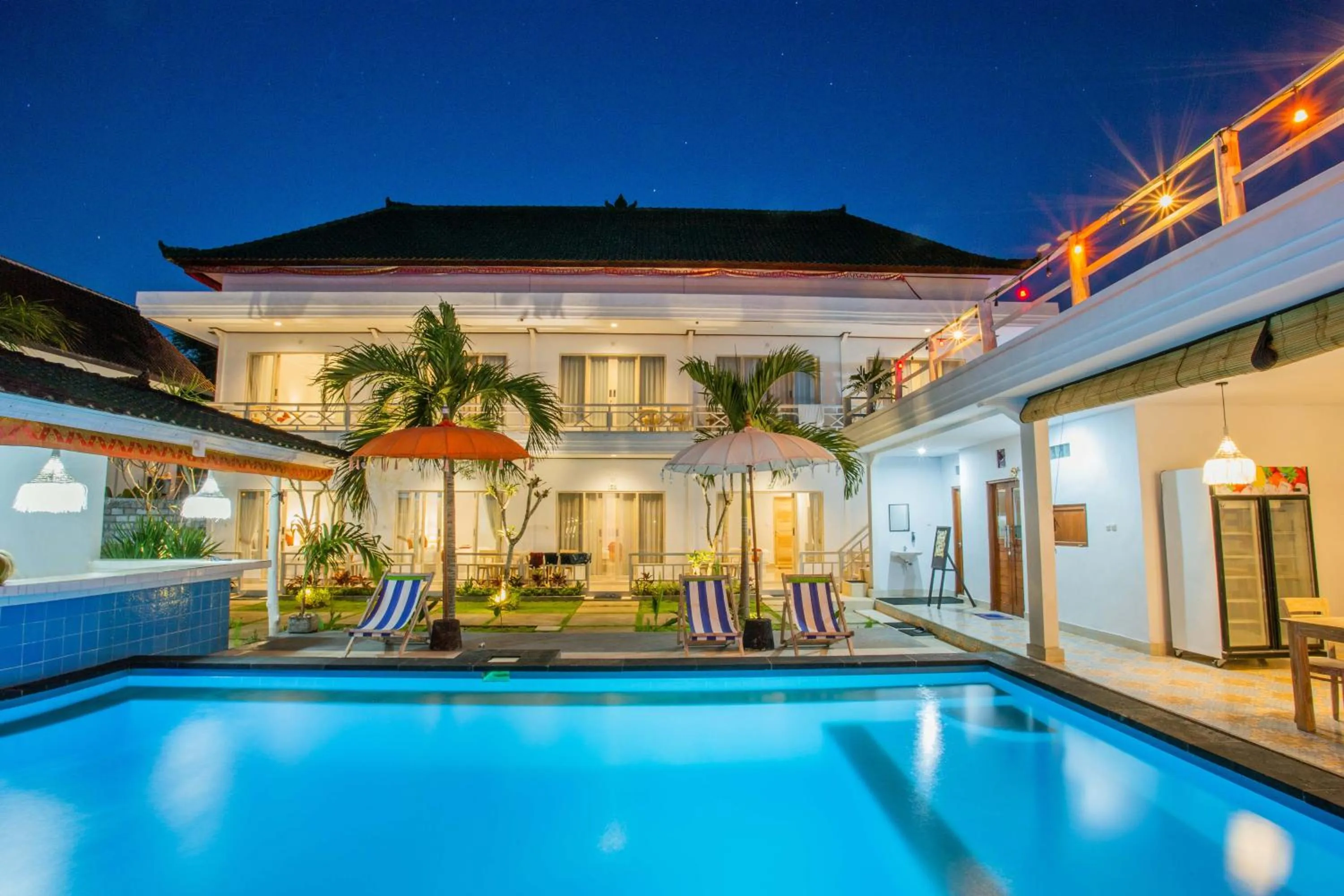 Property building in Rumah Marta Ceningan Island