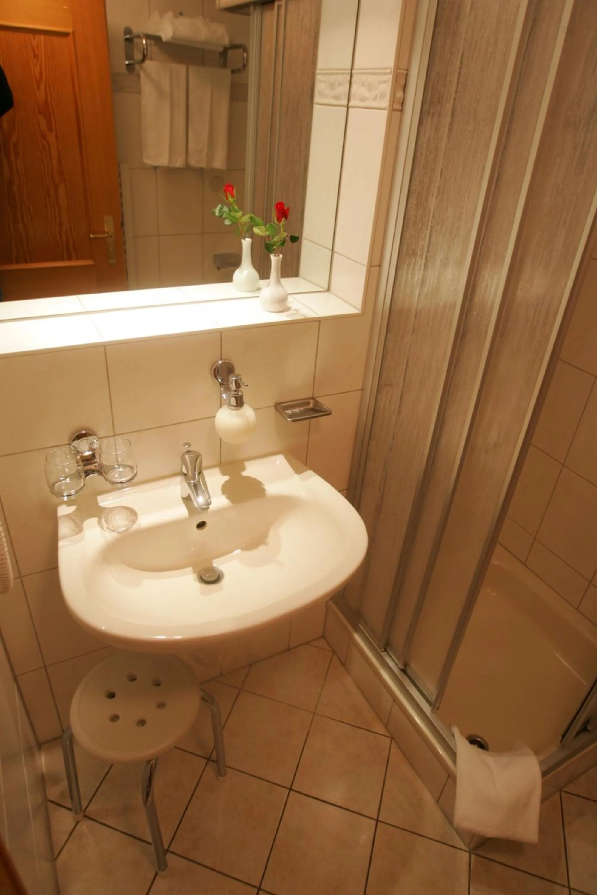 Shower in Der Fischländer Garni