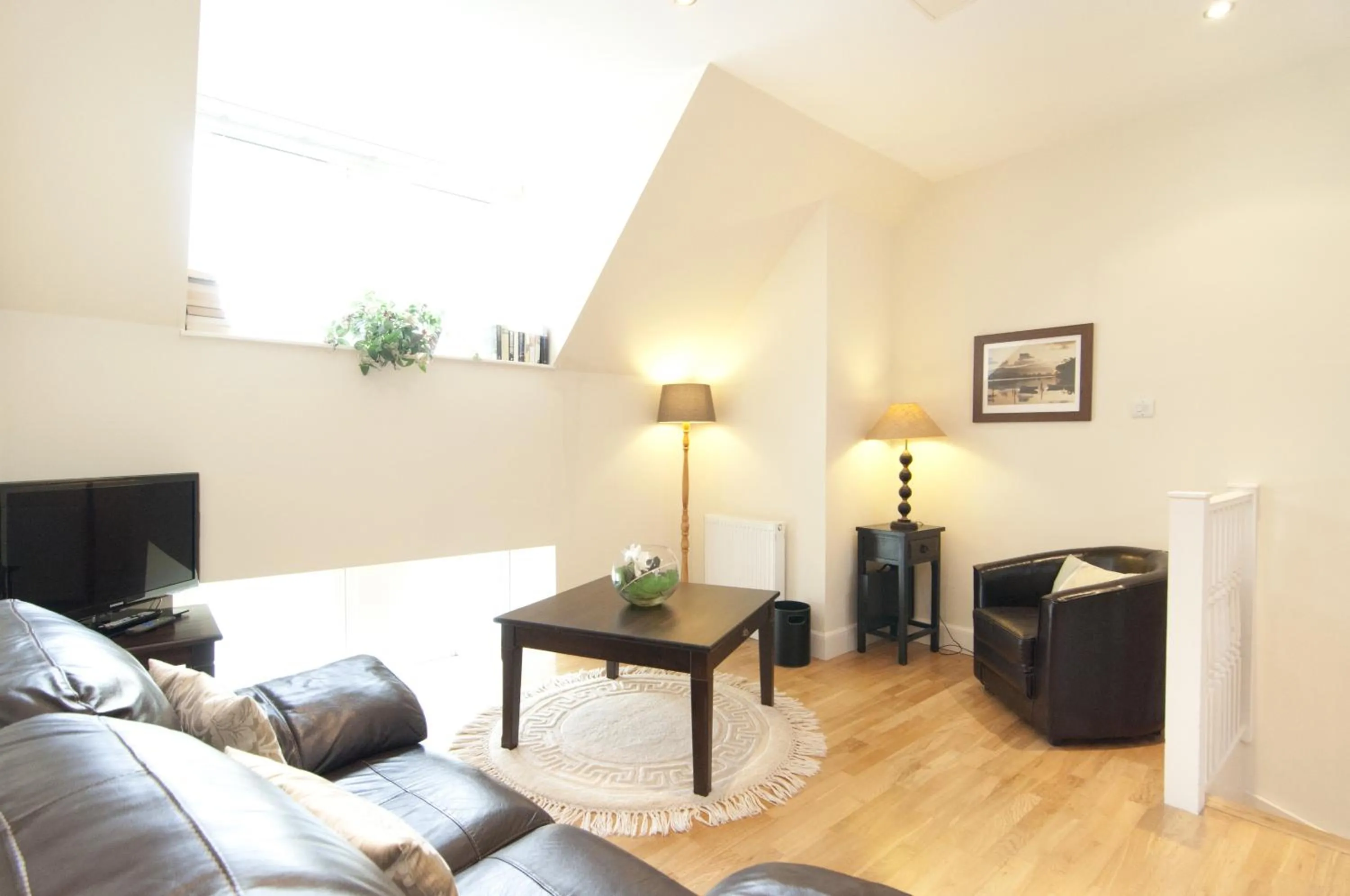 Living room in Edinburgh Church Apartments