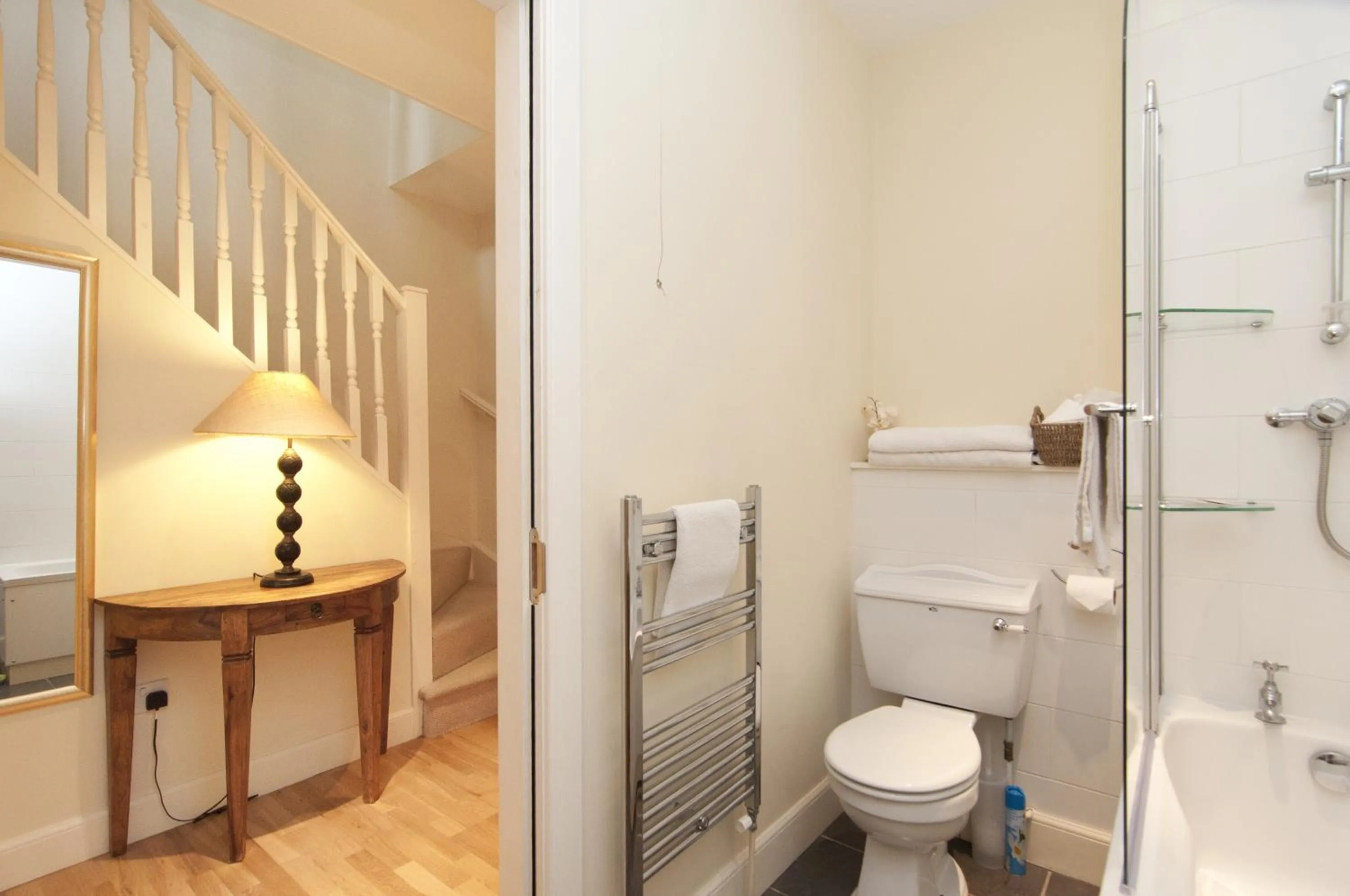 Bathroom in Edinburgh Church Apartments