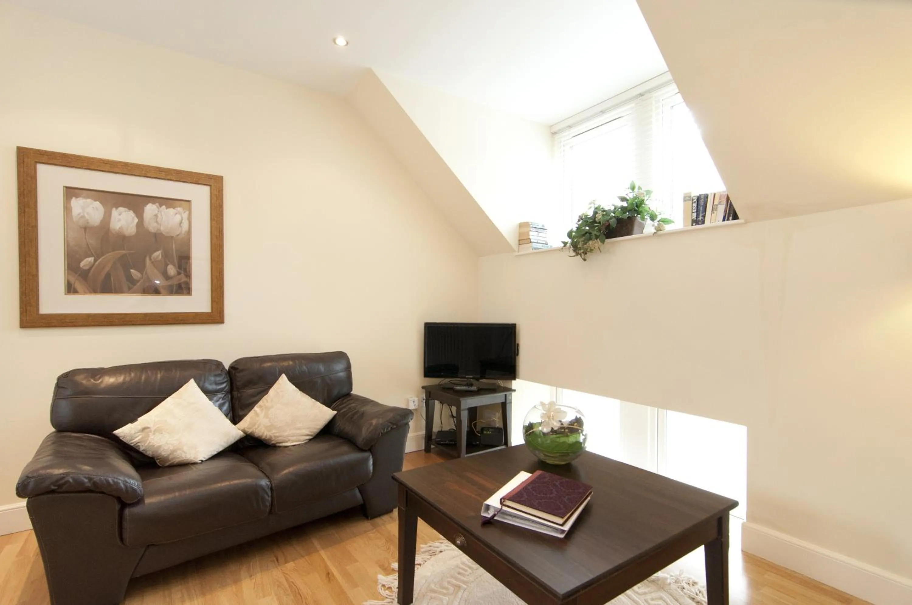 Living room in Edinburgh Church Apartments