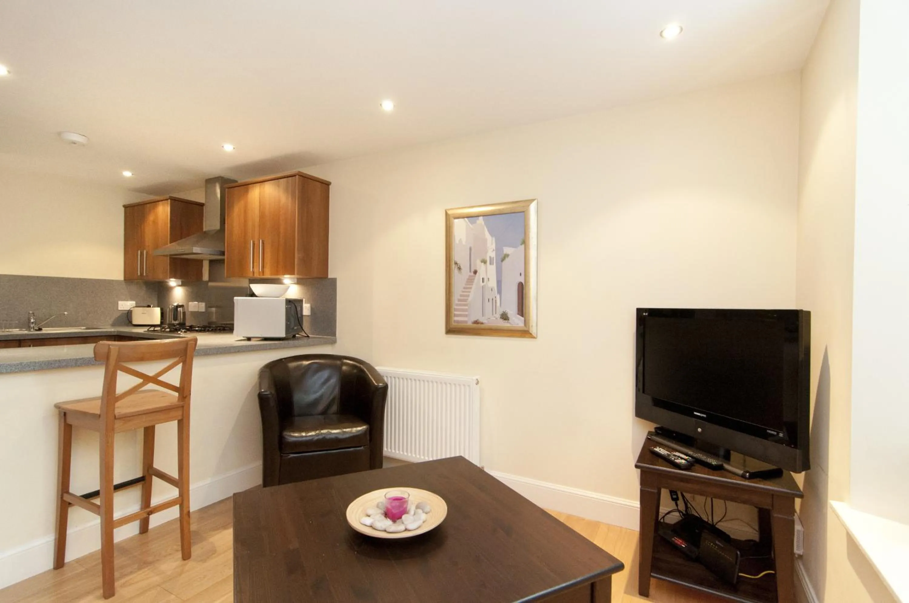 Living room in Edinburgh Church Apartments