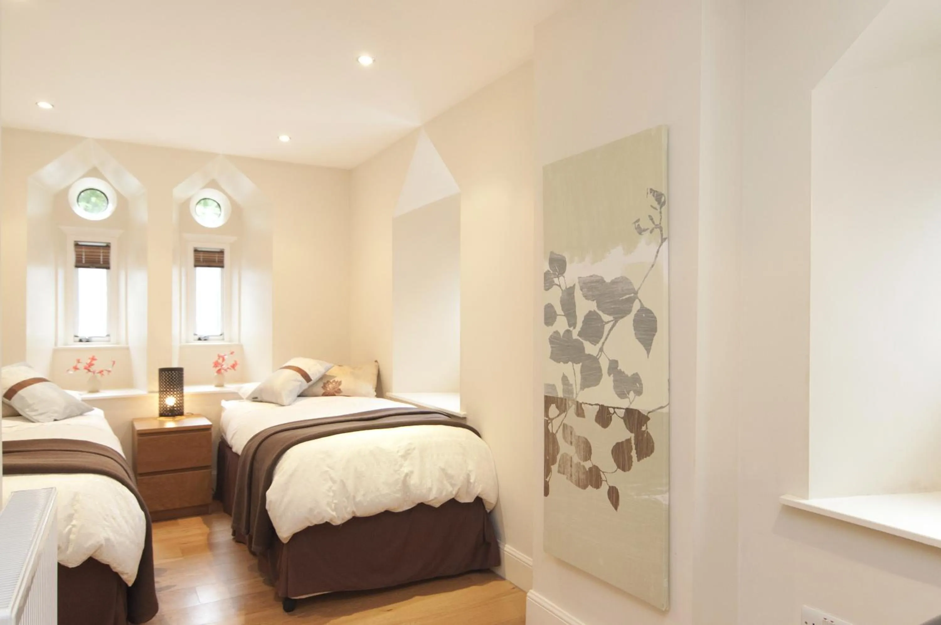 Bedroom, Bed in Edinburgh Church Apartments