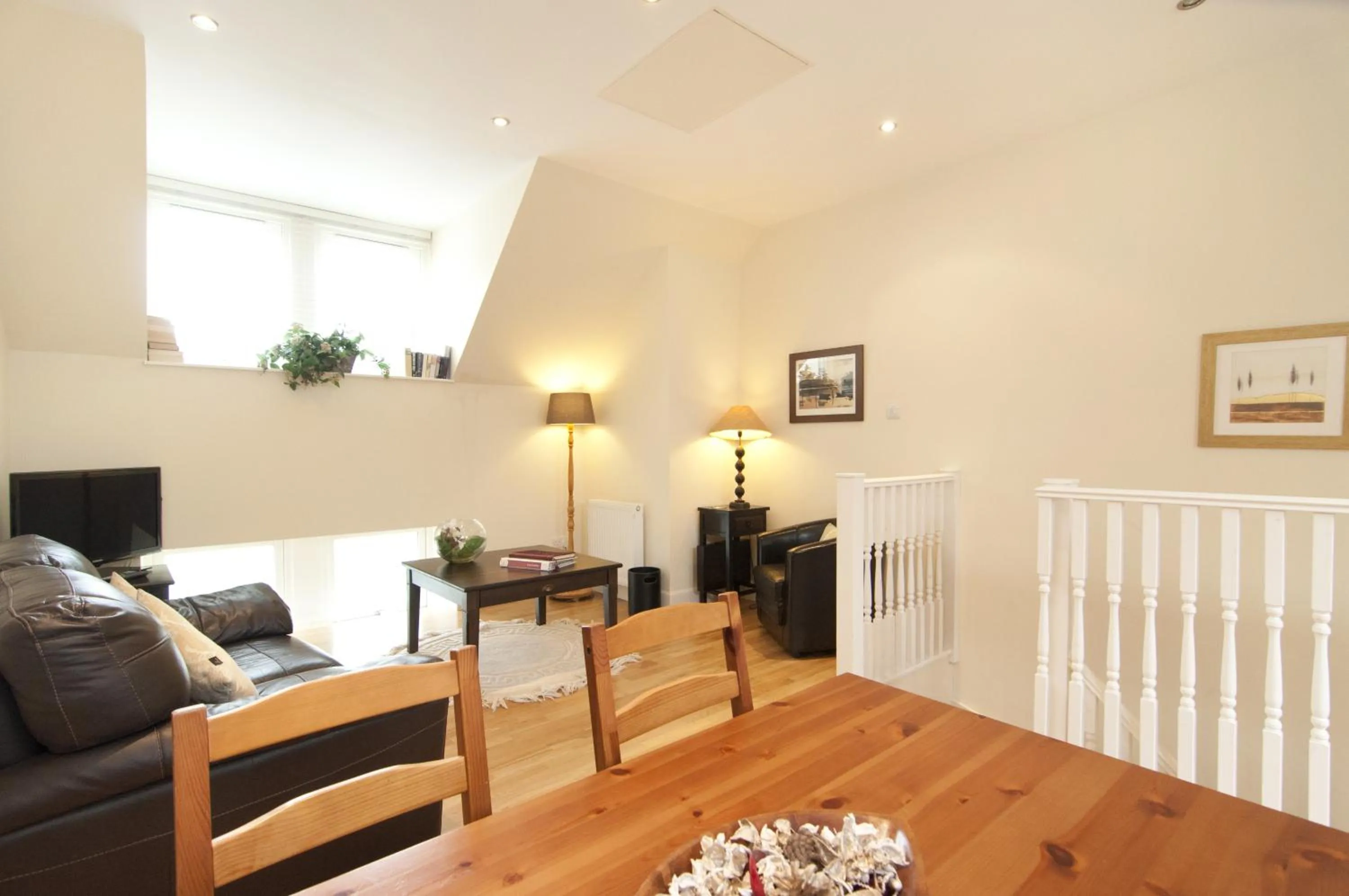 Dining area in Edinburgh Church Apartments