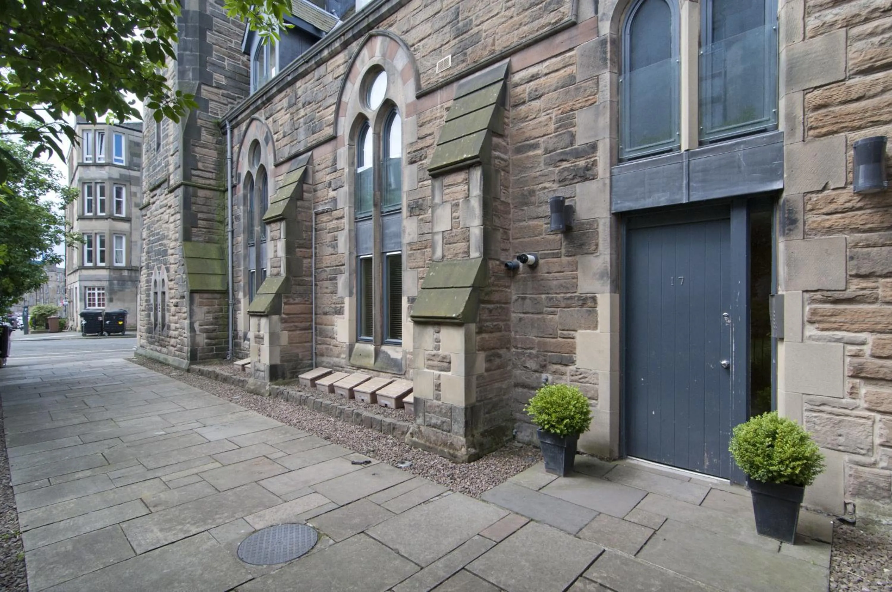 Facade/entrance in Edinburgh Church Apartments