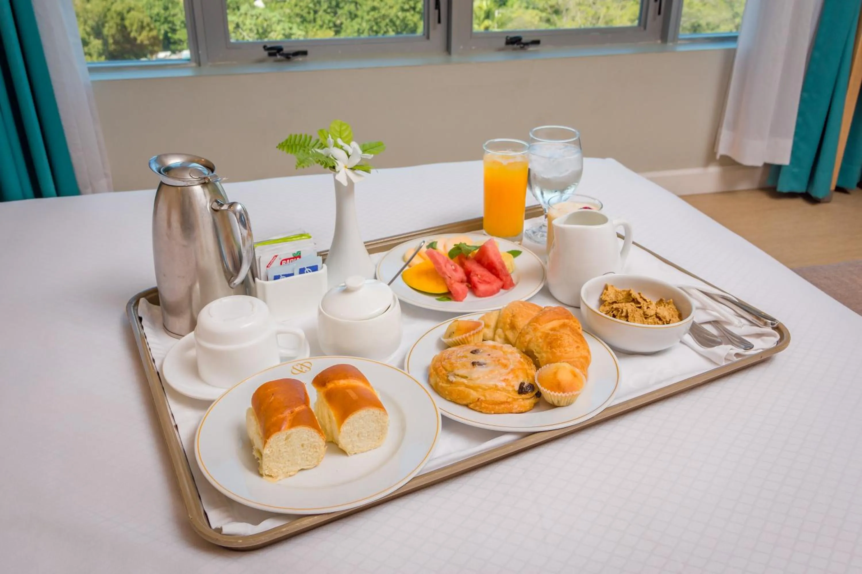 Breakfast in Hotel Royal Oasis