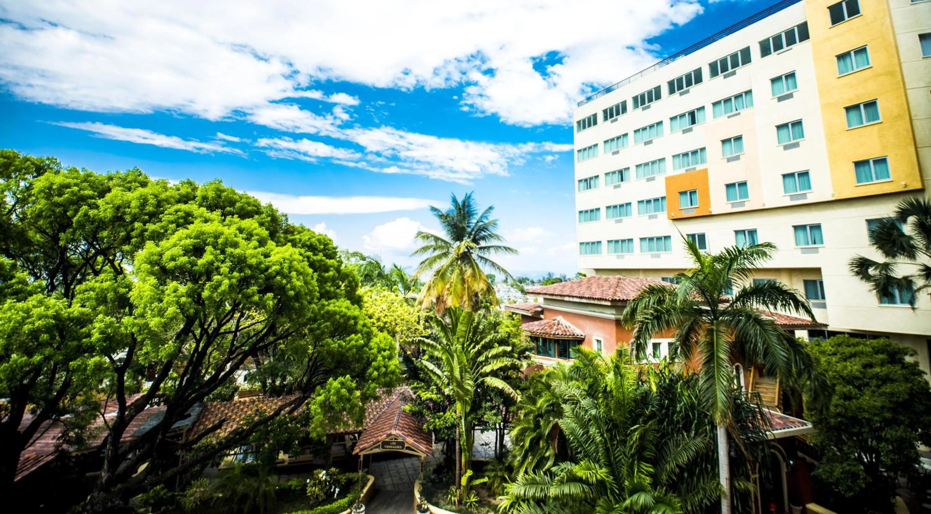 Property building in Hotel Royal Oasis