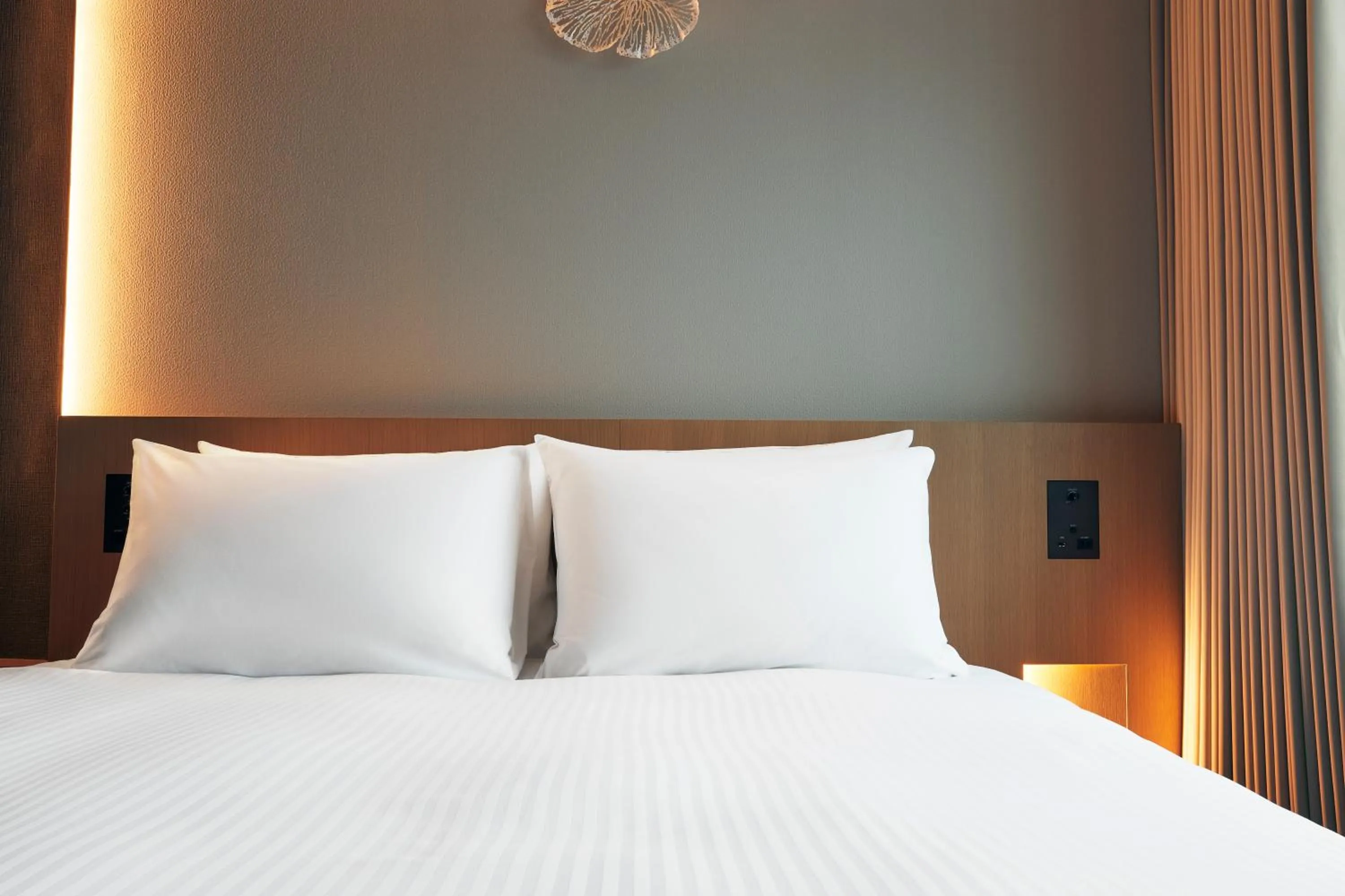 Bed in Hotel JAL City Tokyo Toyosu