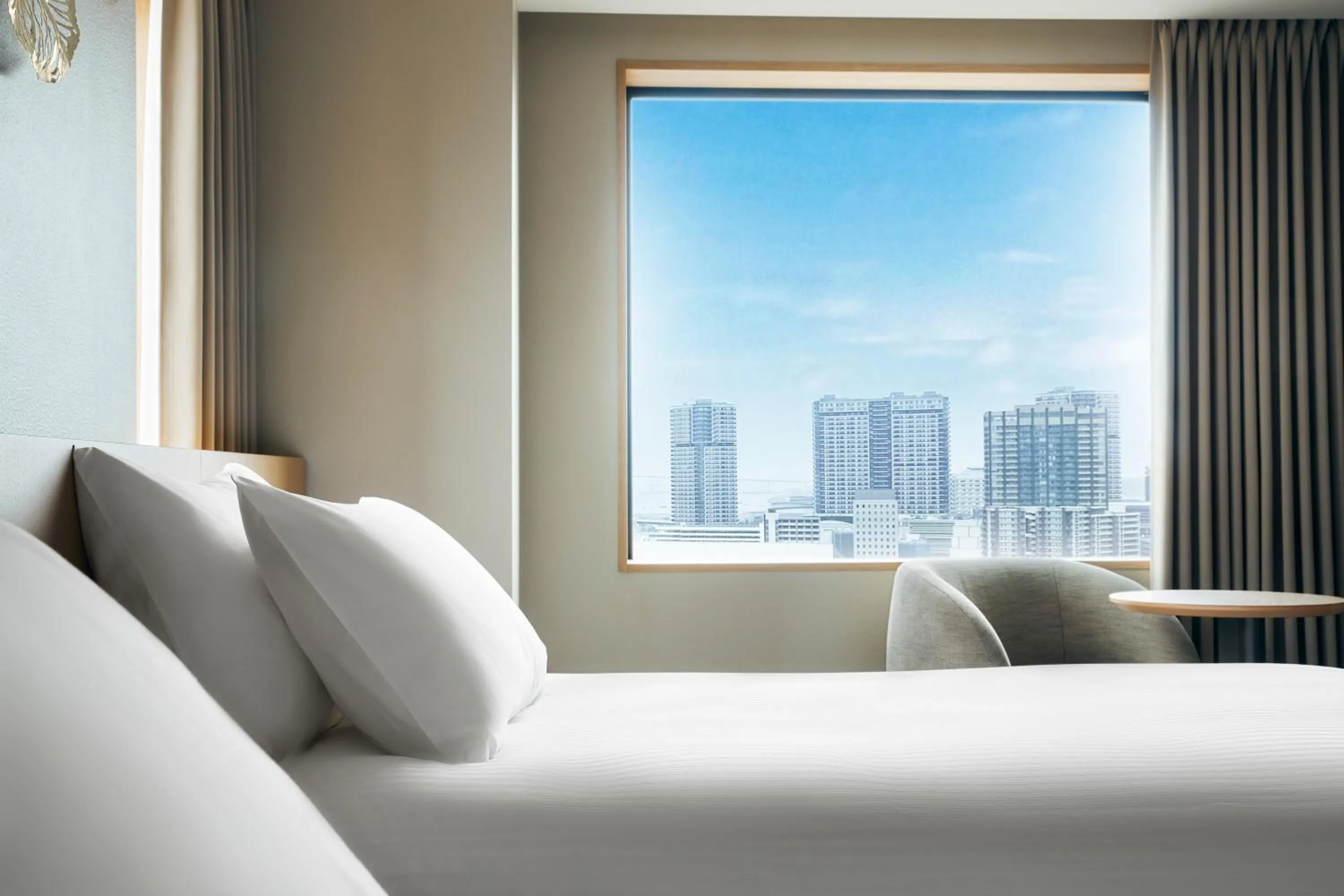 Bed in Hotel JAL City Tokyo Toyosu