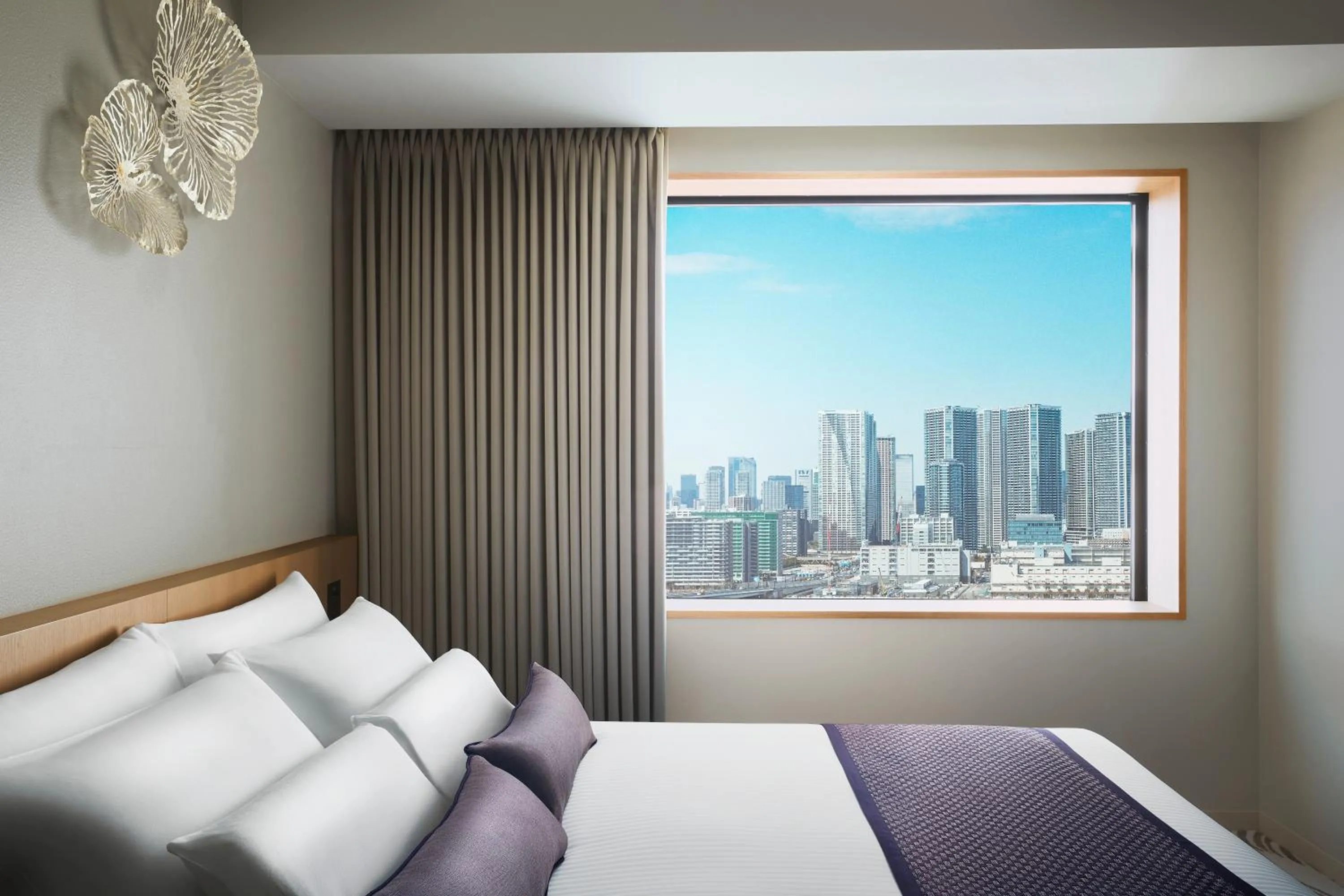 Bed in Hotel JAL City Tokyo Toyosu