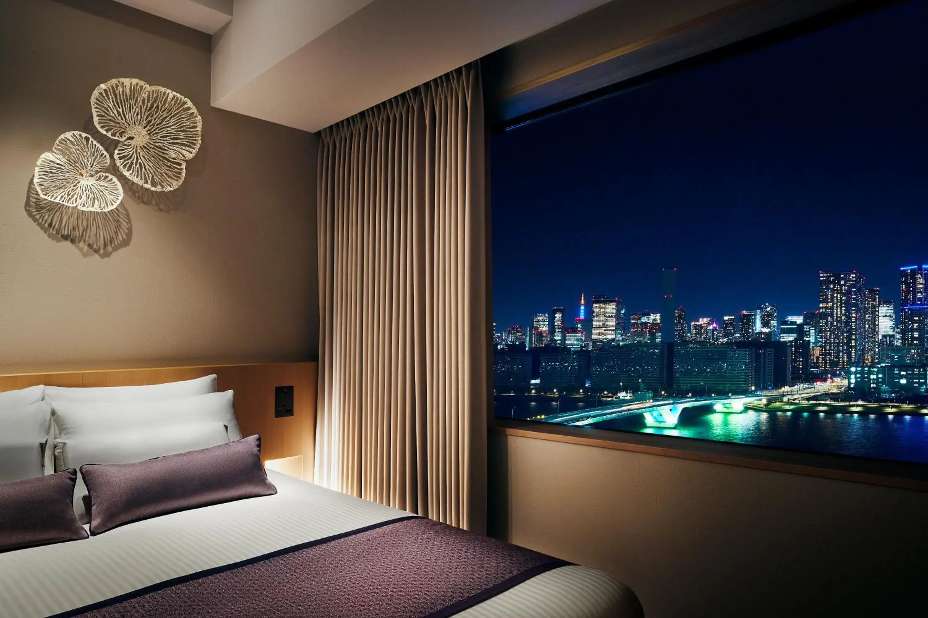 Bed in Hotel JAL City Tokyo Toyosu Bed in Hotel JAL City Tokyo Toyosu