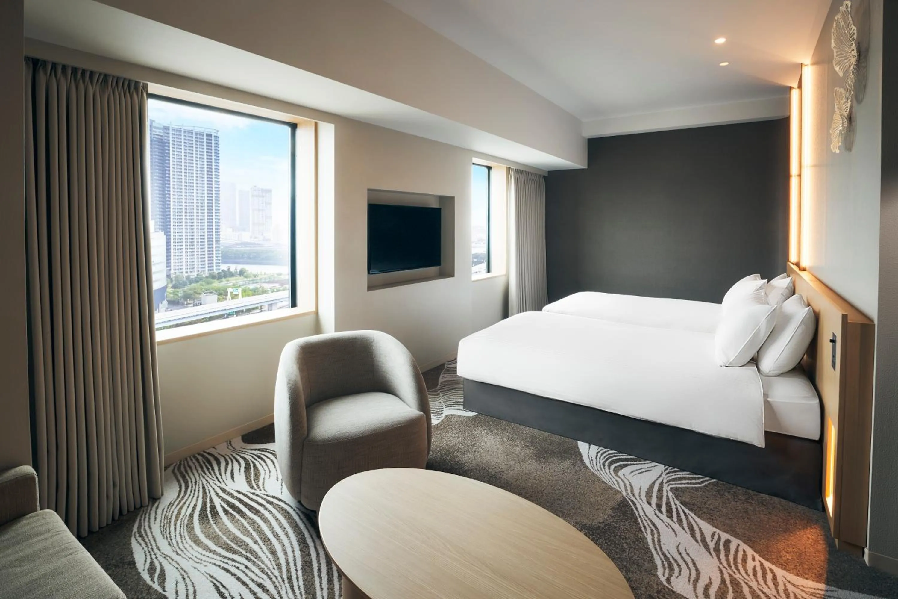 Bed in Hotel JAL City Tokyo Toyosu