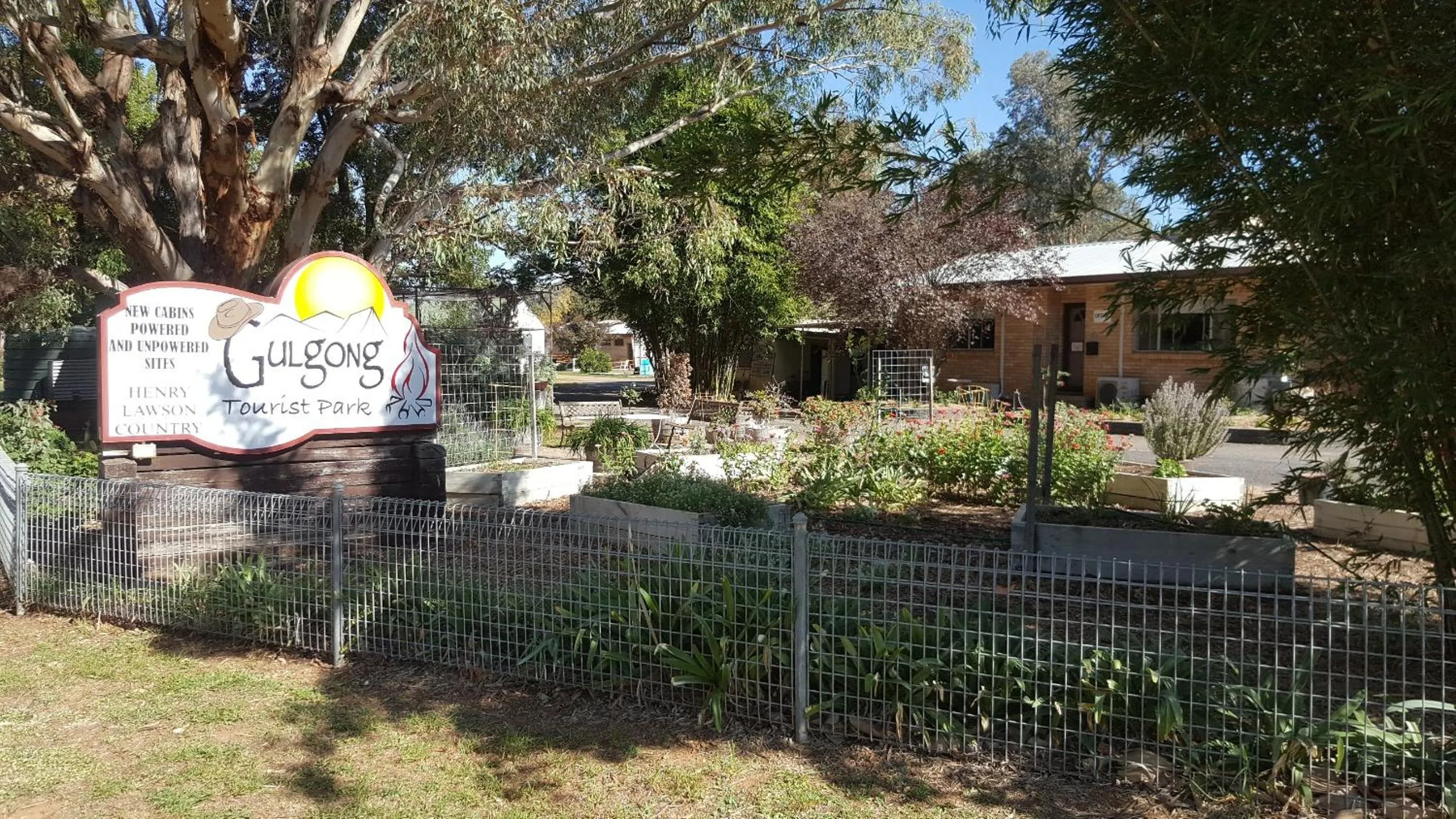Garden in Gulgong Tourist Park