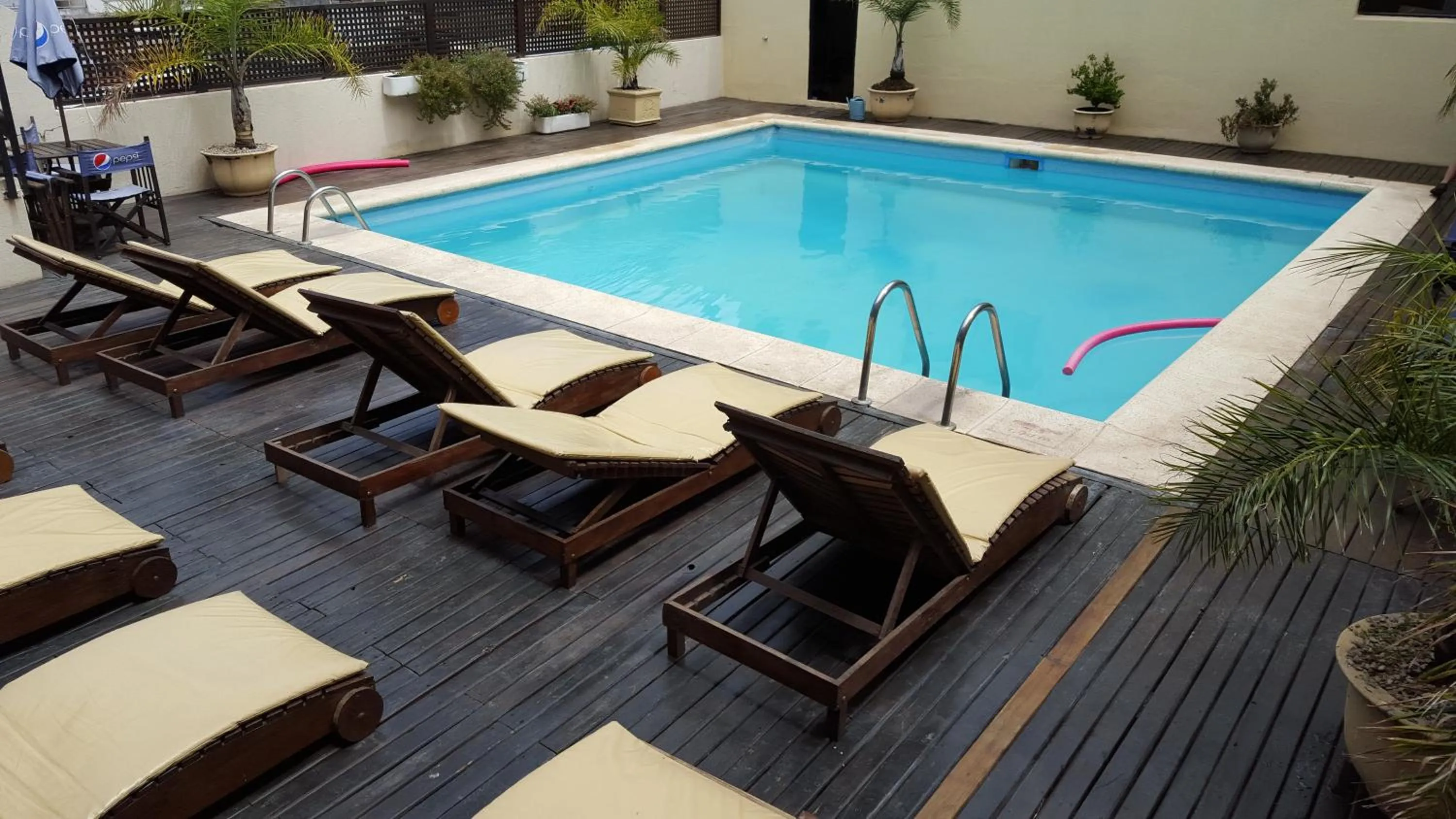 Swimming pool in Howard Johnson by Wyndham San Pedro