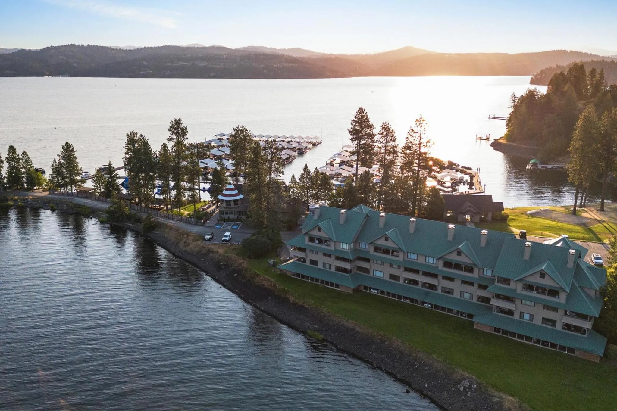 Property building in WorldMark Arrow Point