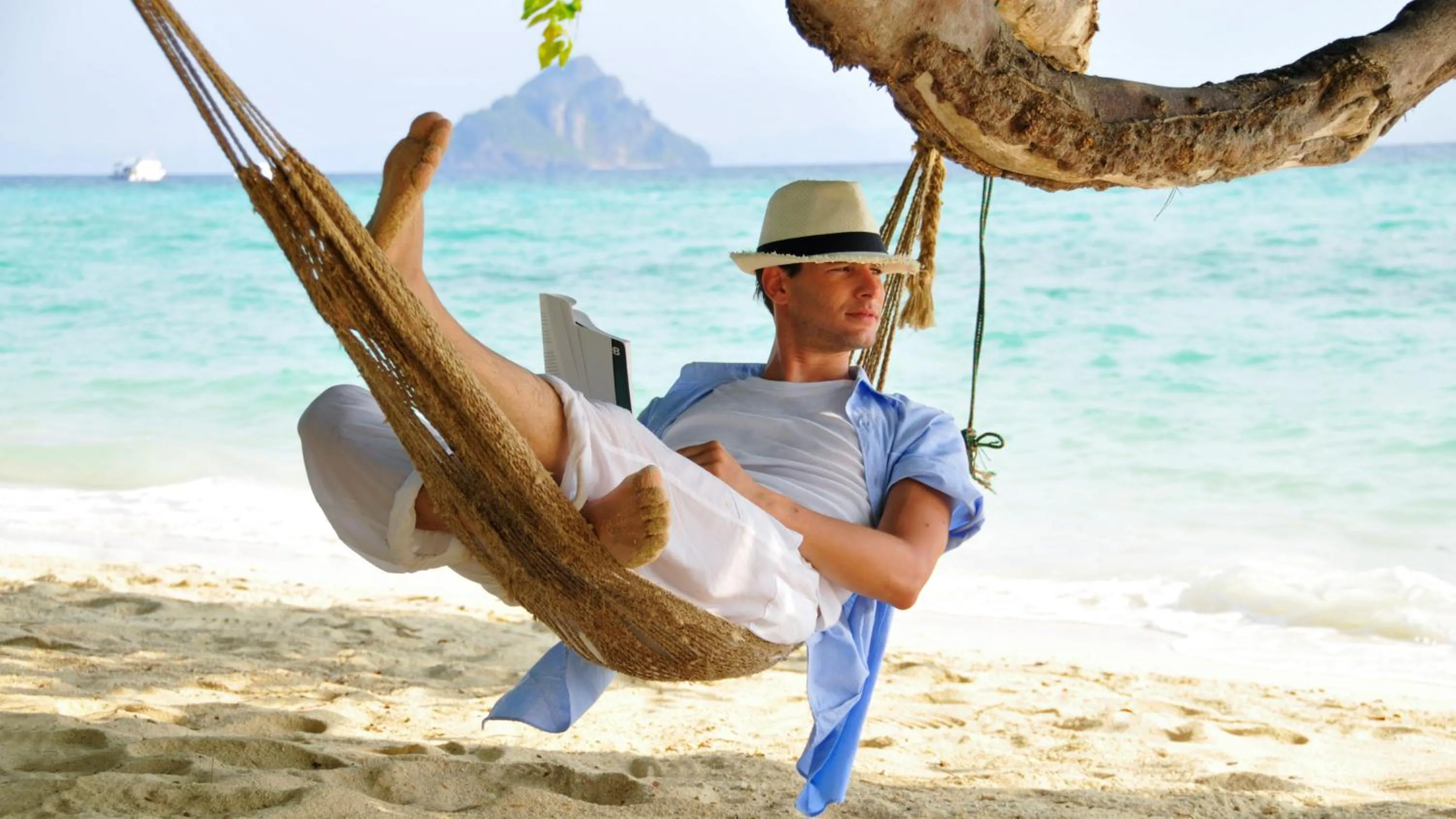 Natural landscape in Phi Phi Holiday Resort