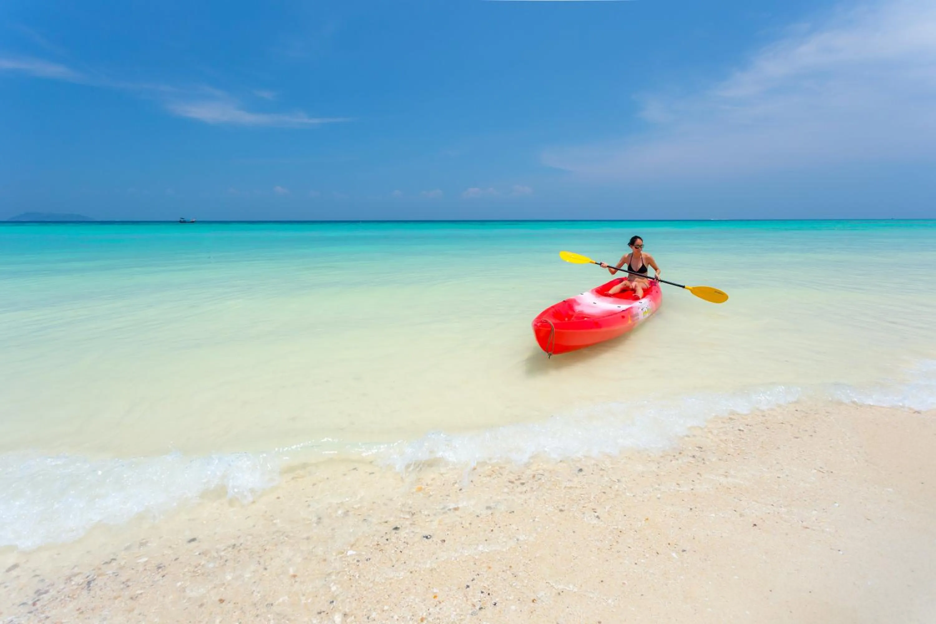 Day in Phi Phi Holiday Resort