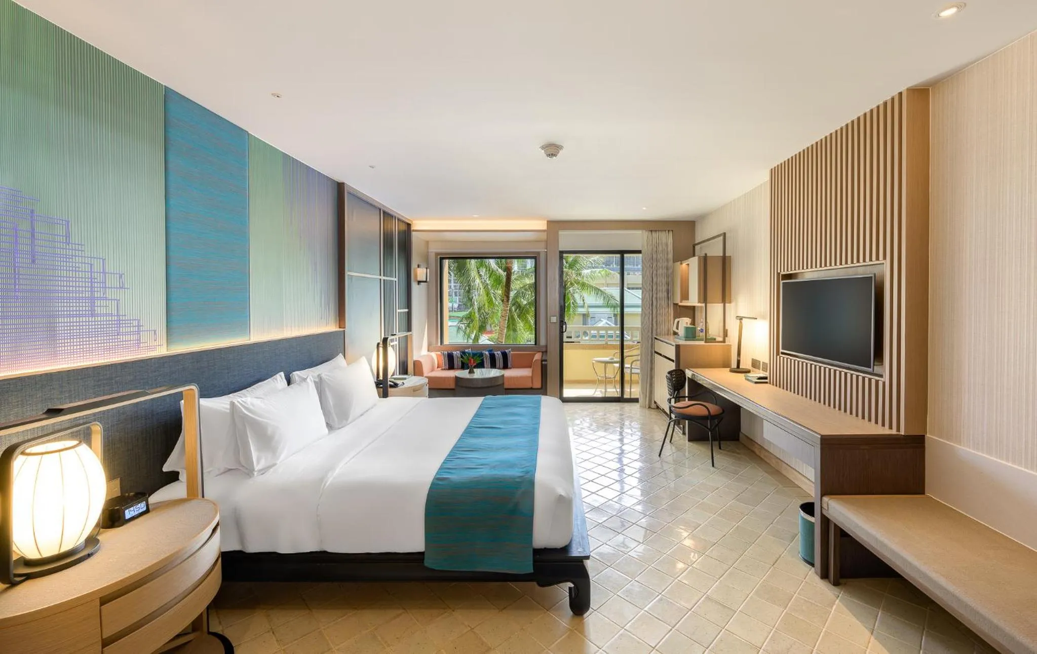 Photo of the whole room, Bed in Holiday Inn Resort Phuket by IHG