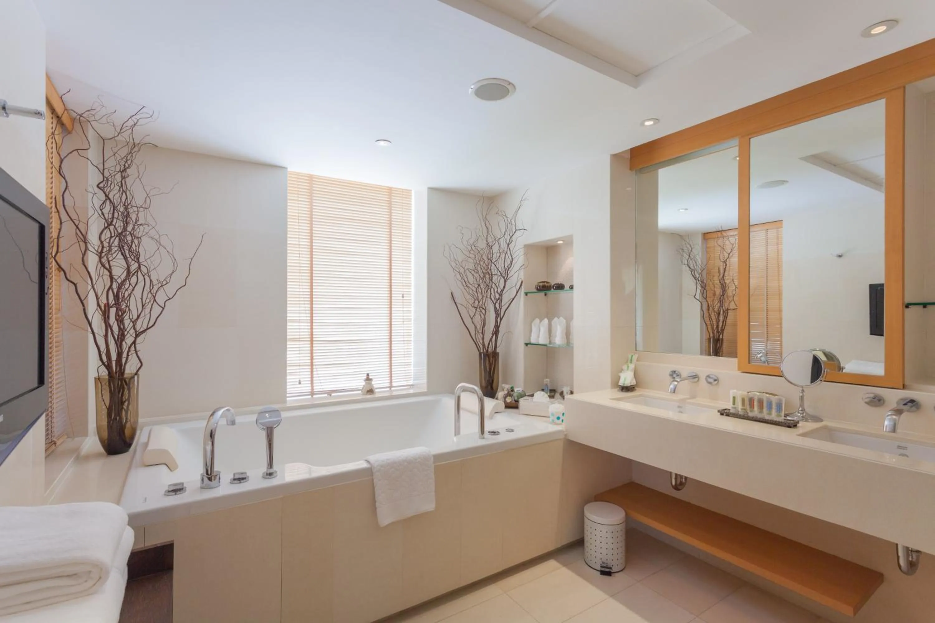 Bedroom in Holiday Inn Resort Phuket by IHG