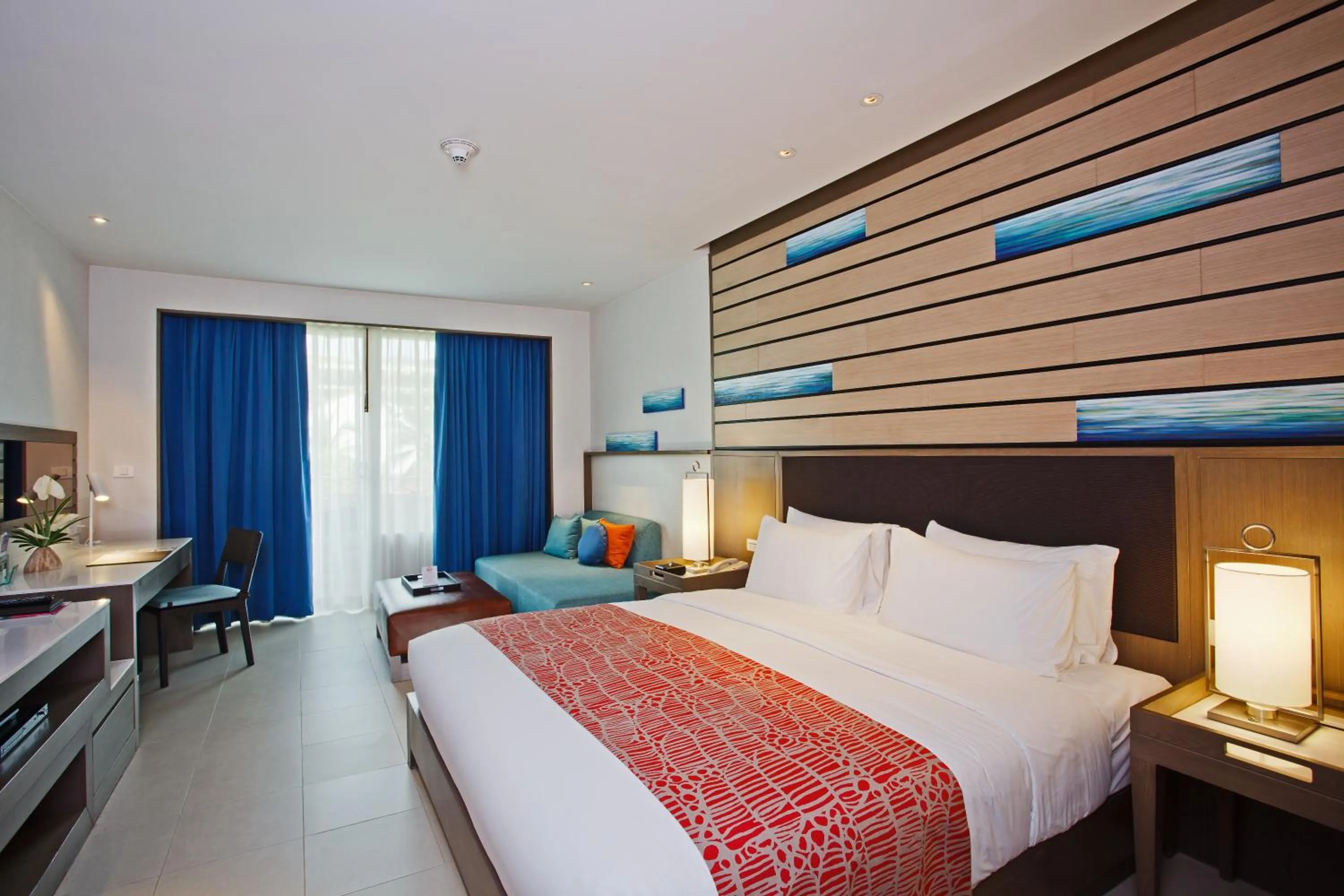 Bedroom, Bed in Holiday Inn Resort Phuket by IHG