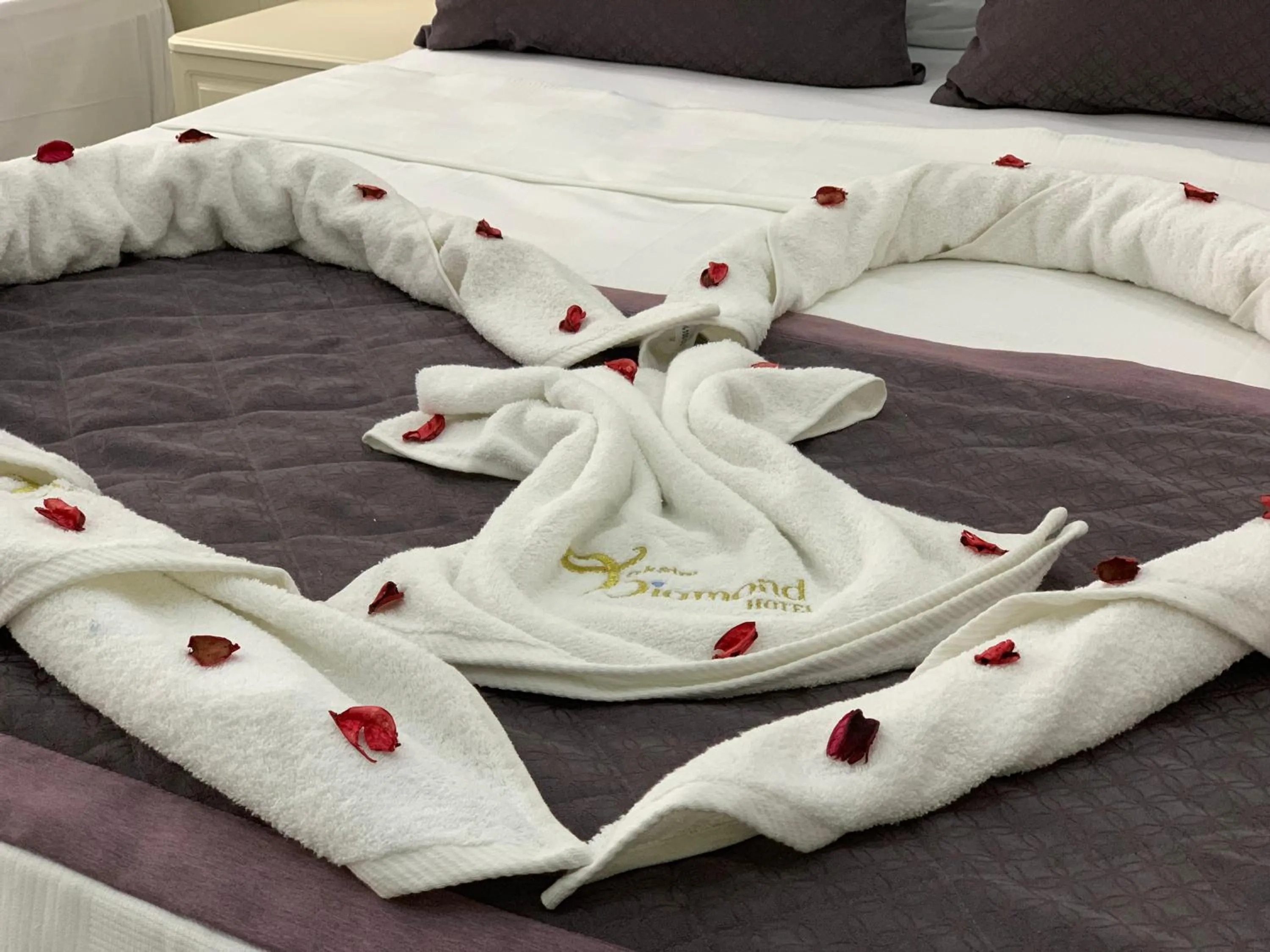 Photo of the whole room, Bed in taksim diamond hotel