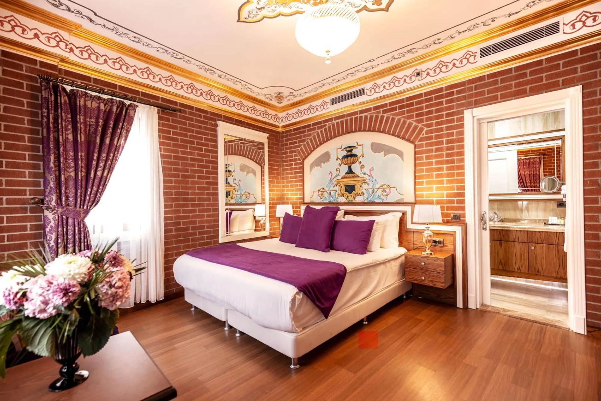 Bed in Seven Hills Palace & Spa