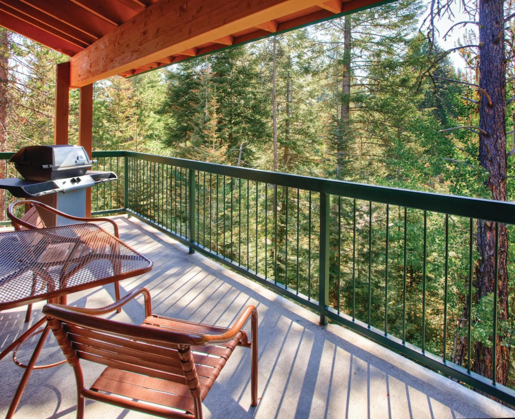 Photo of the whole room in WorldMark McCall