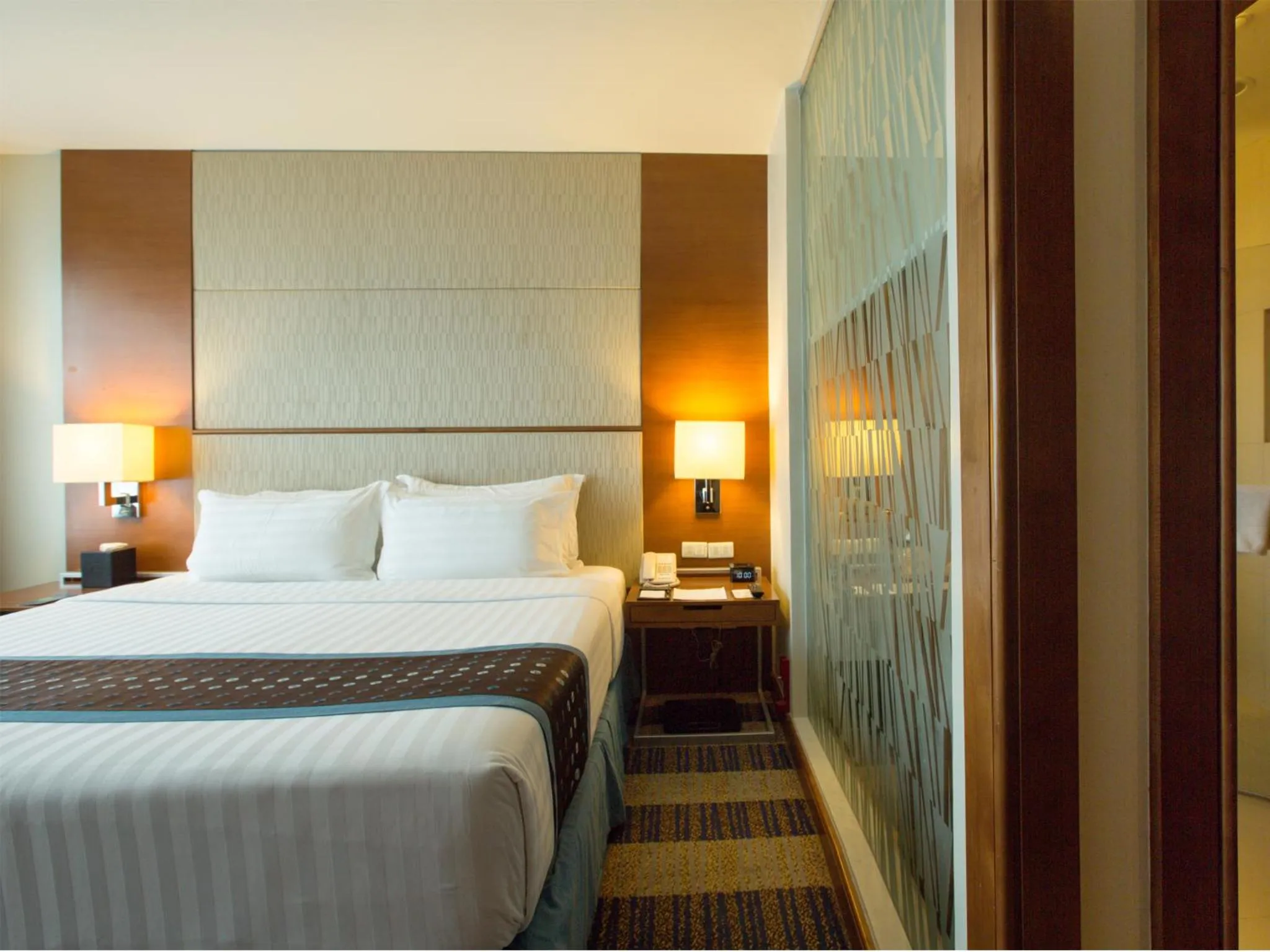 Bedroom, Bed in Lex Hotel Cebu