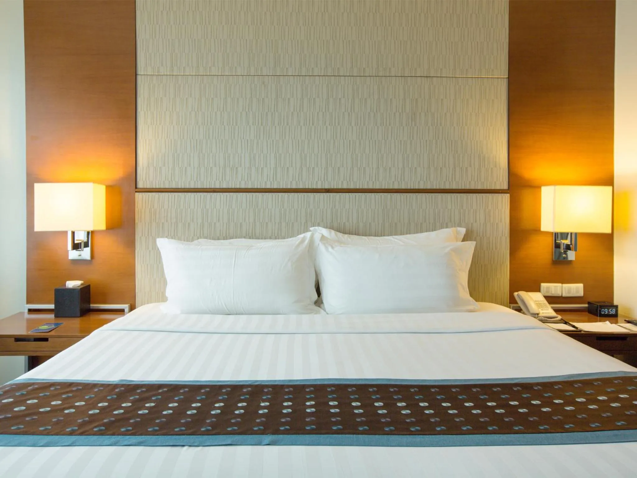 Bedroom, Bed in Lex Hotel Cebu