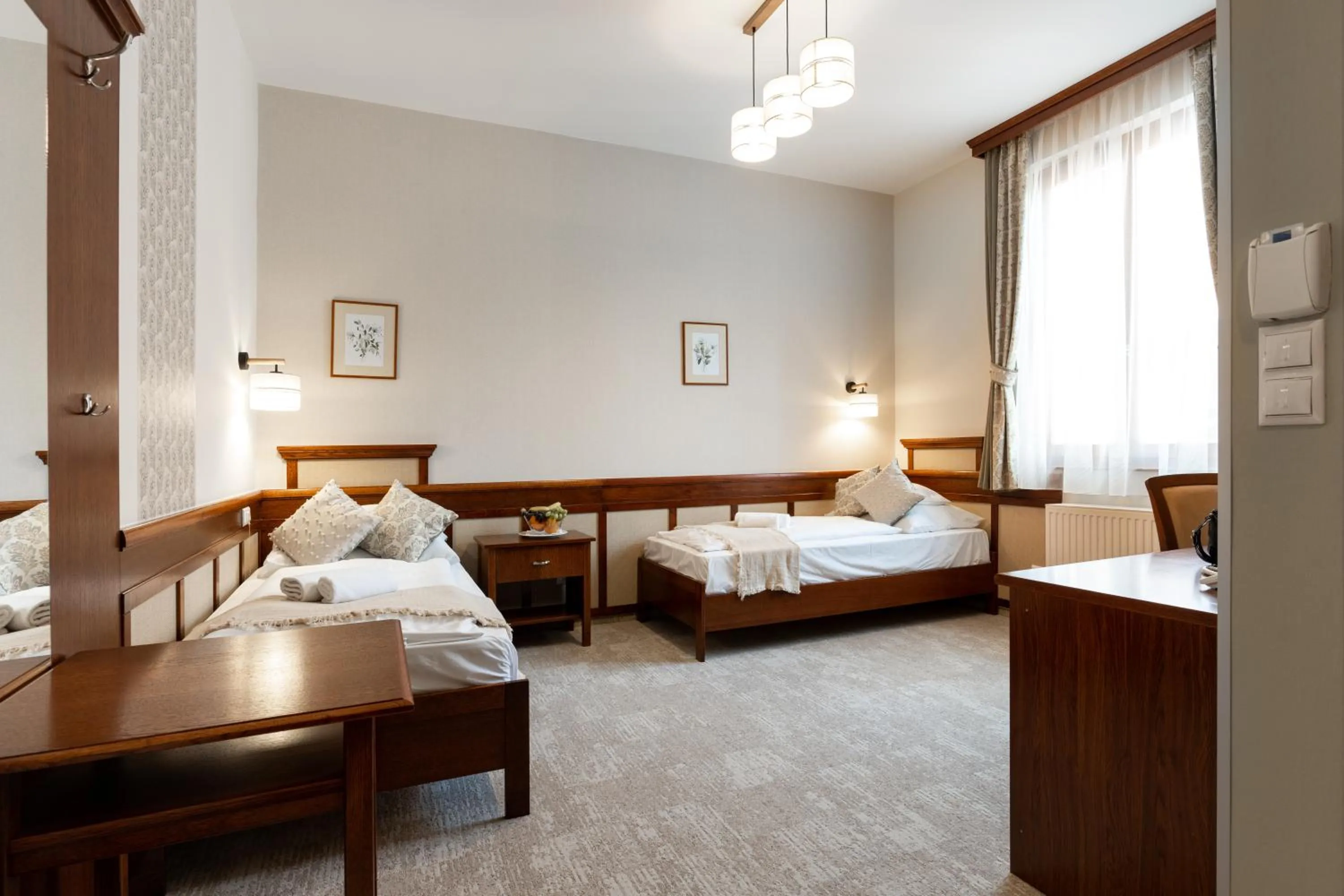 Bed in Hotel Kardosfa