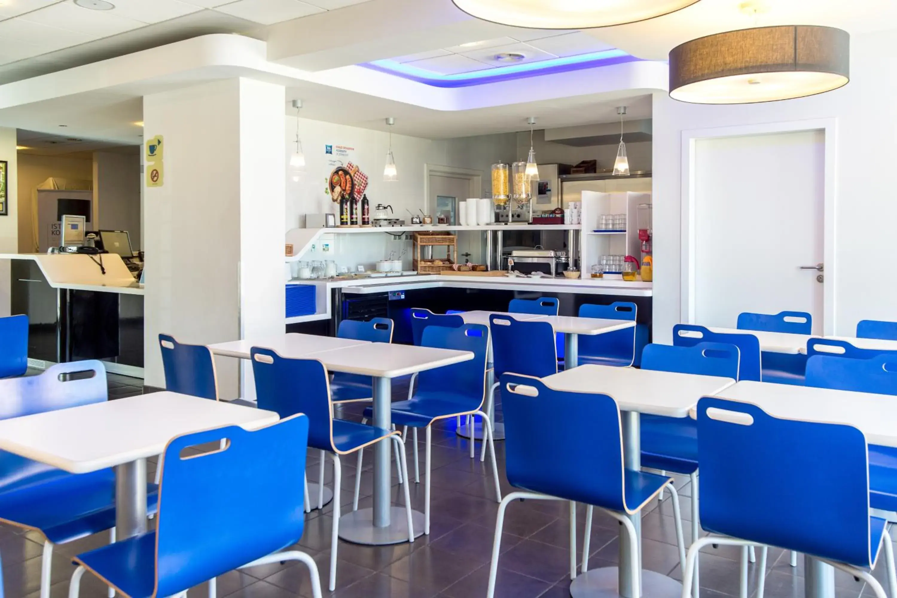 Restaurant/places to eat in ibis budget Torun Restaurant/places to eat in ibis budget Torun