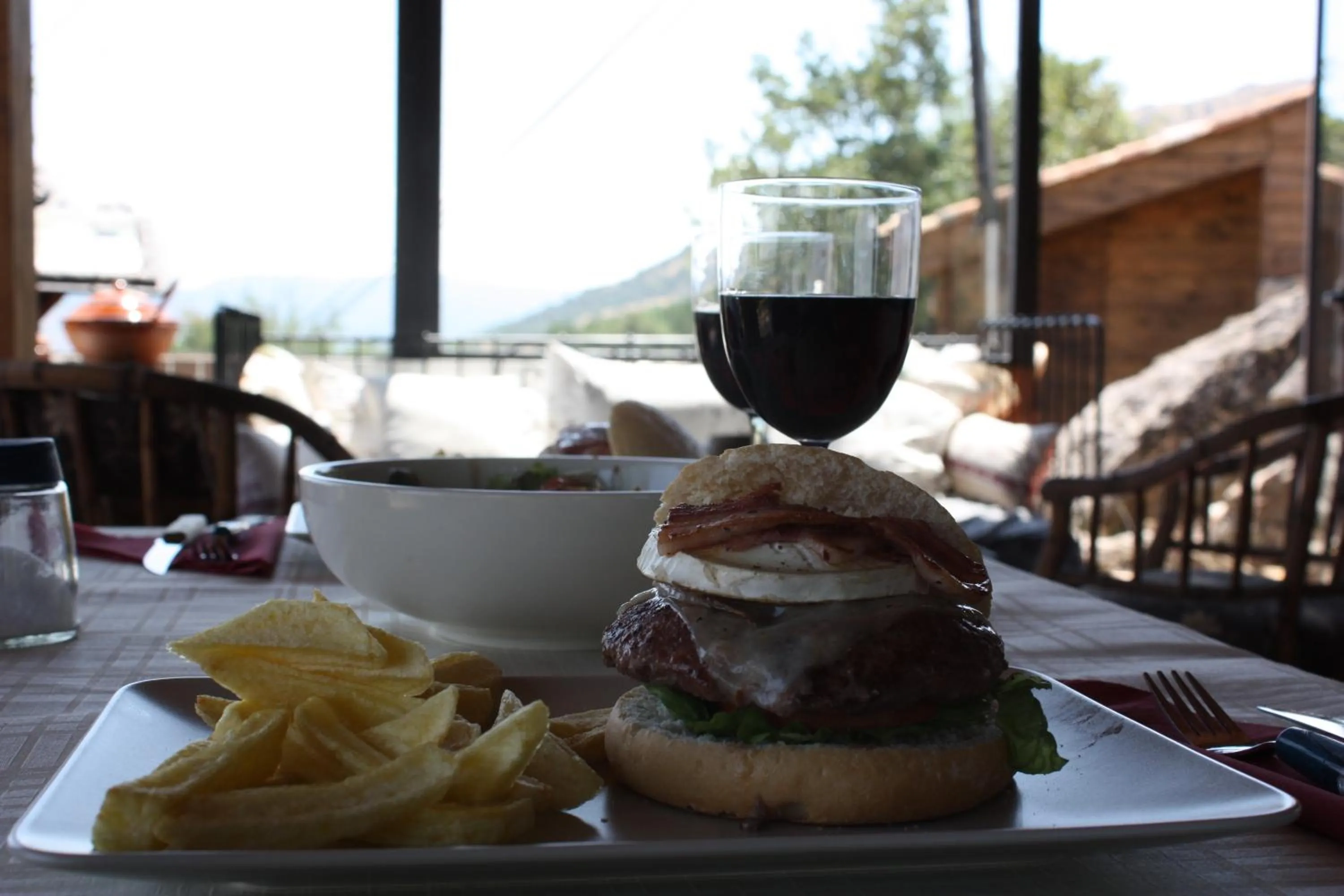 Restaurant/places to eat in Posada Rural SPA Granja LA TEJERA de Lozoya