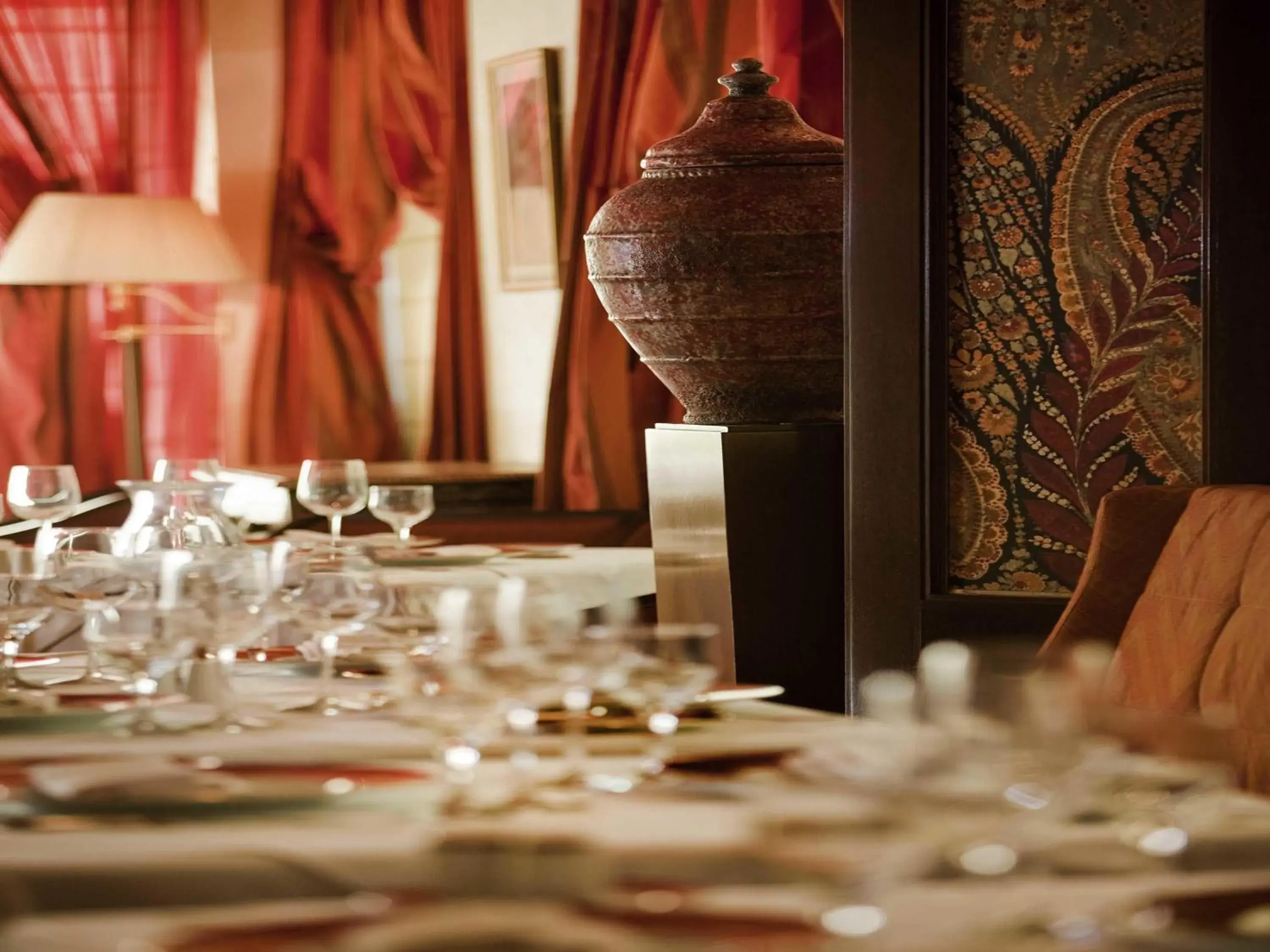 Restaurant/places to eat in Royal Hotel Oran - MGallery Collection Restaurant/places to eat in Royal Hotel Oran - MGallery Collection