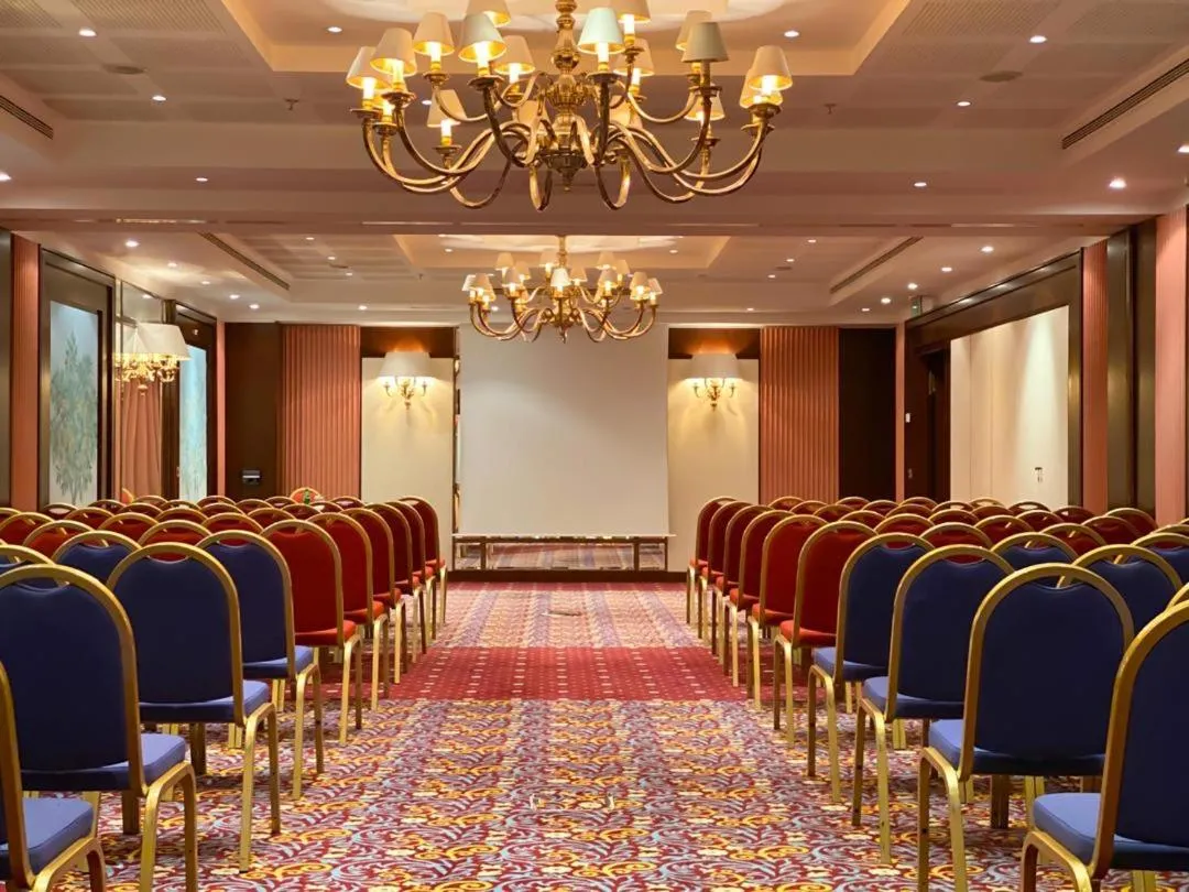 Meeting/conference room in Royal Hotel Oran - MGallery Collection