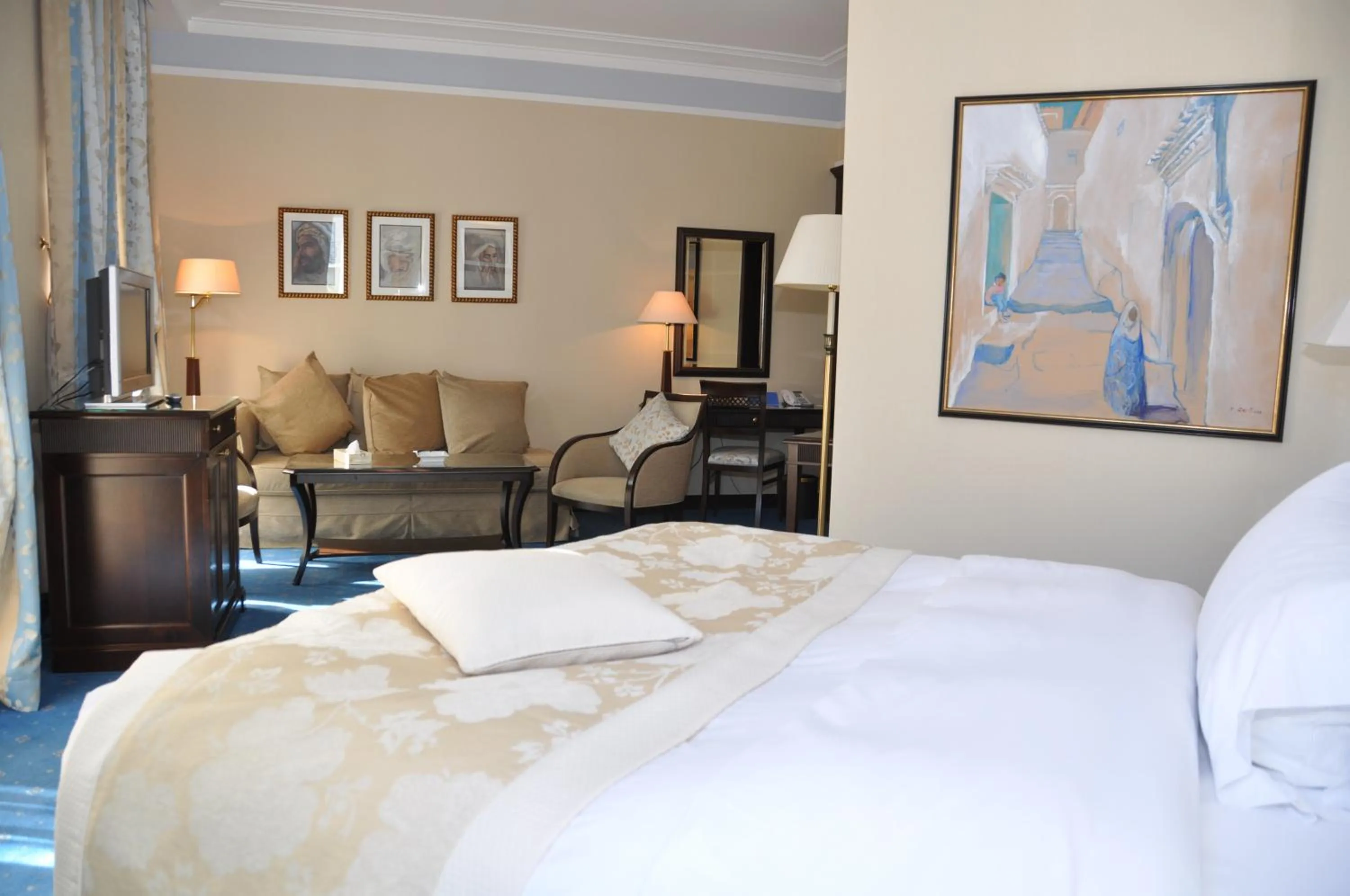 Bed in Royal Hotel Oran - MGallery Collection