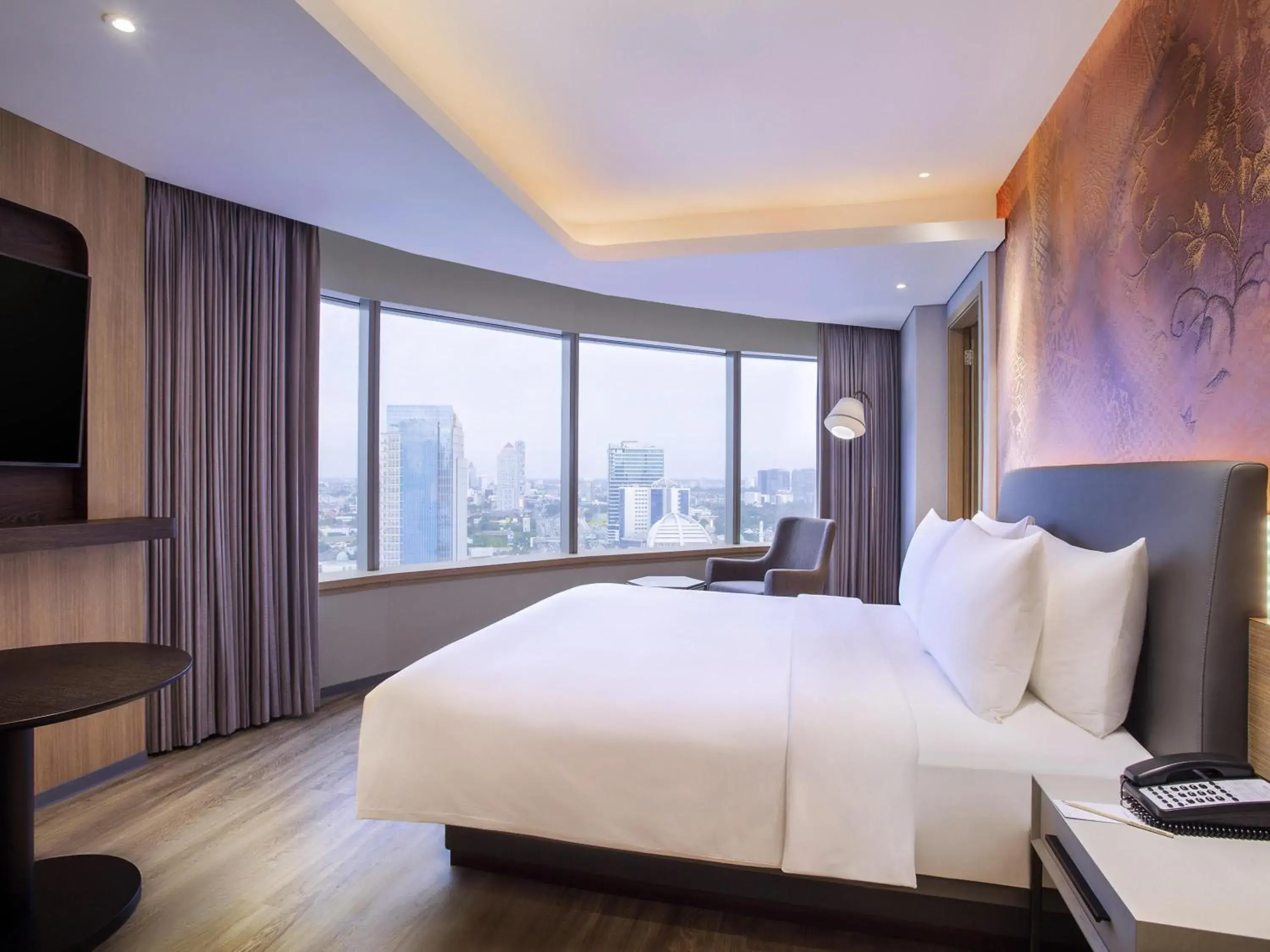 Bedroom, Bed in Mercure Jakarta Gatot Subroto Bedroom, Bed in Mercure Jakarta Gatot Subroto