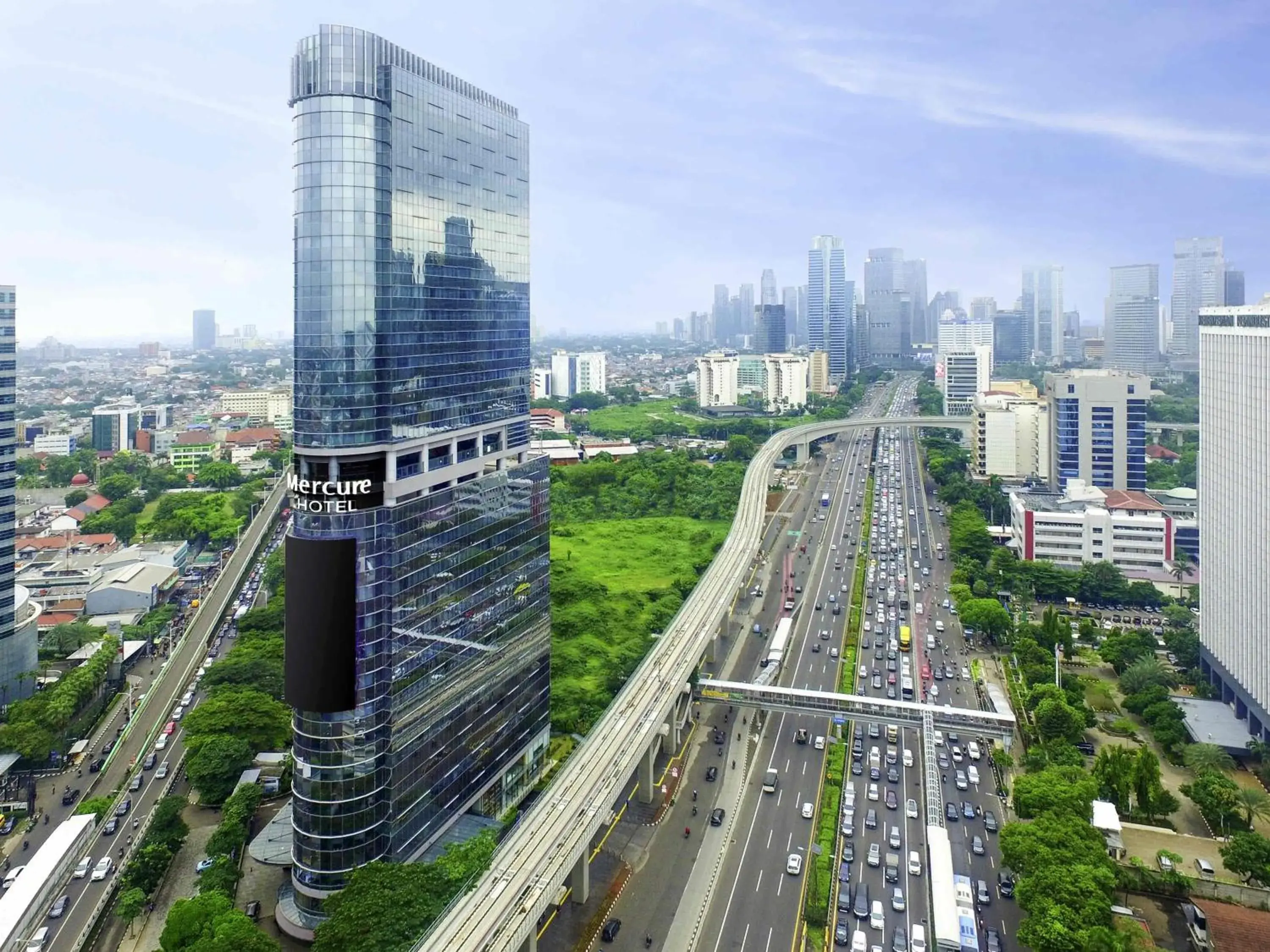 Property building in Mercure Jakarta Gatot Subroto Property building in Mercure Jakarta Gatot Subroto