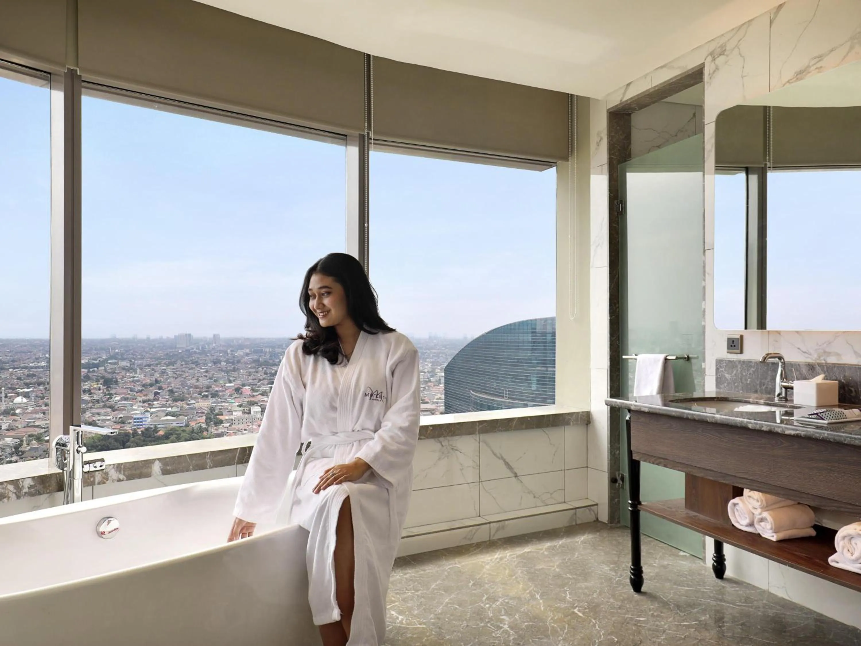 Bedroom in Mercure Jakarta Gatot Subroto