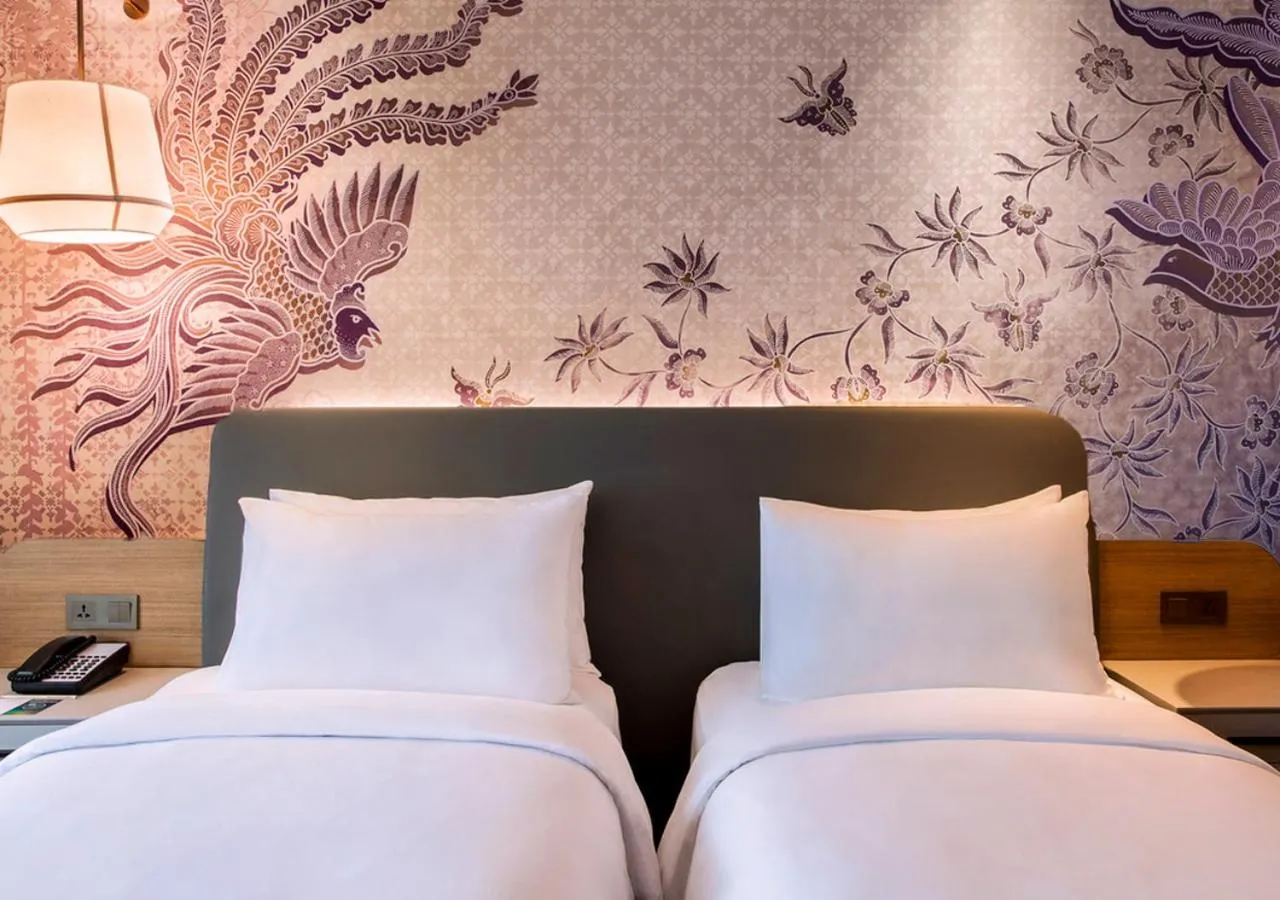 Bed in Mercure Jakarta Gatot Subroto