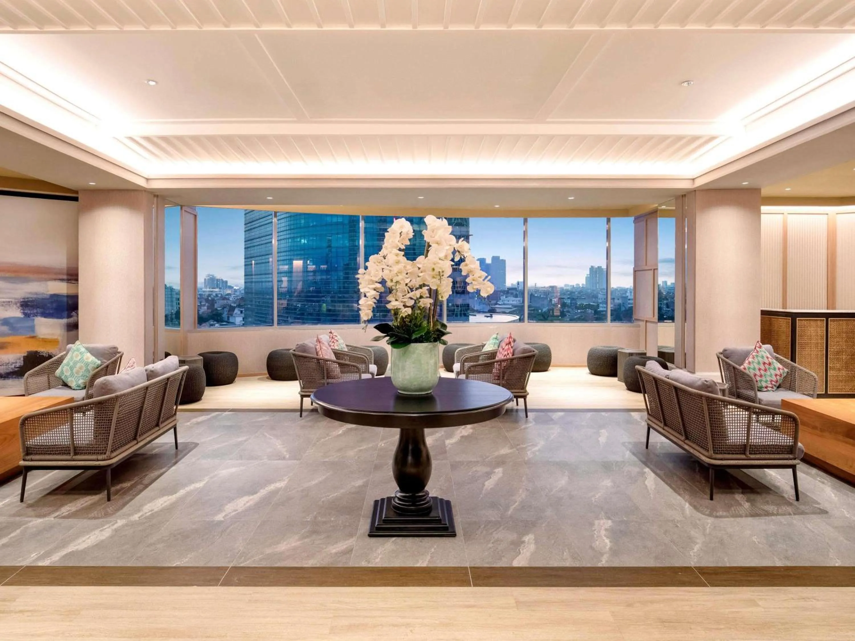 Lounge or bar in Mercure Jakarta Gatot Subroto