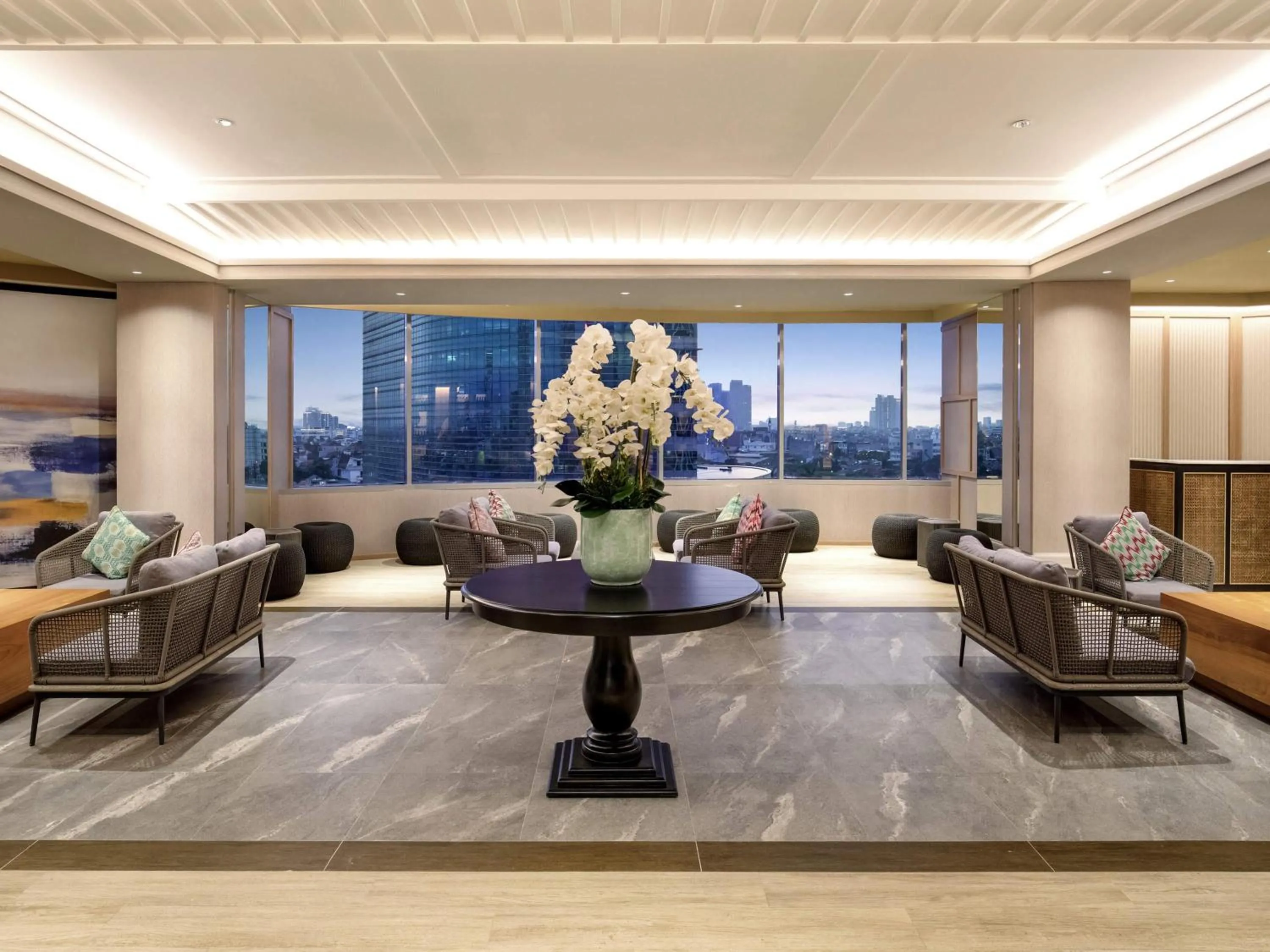 Lounge or bar in Mercure Jakarta Gatot Subroto