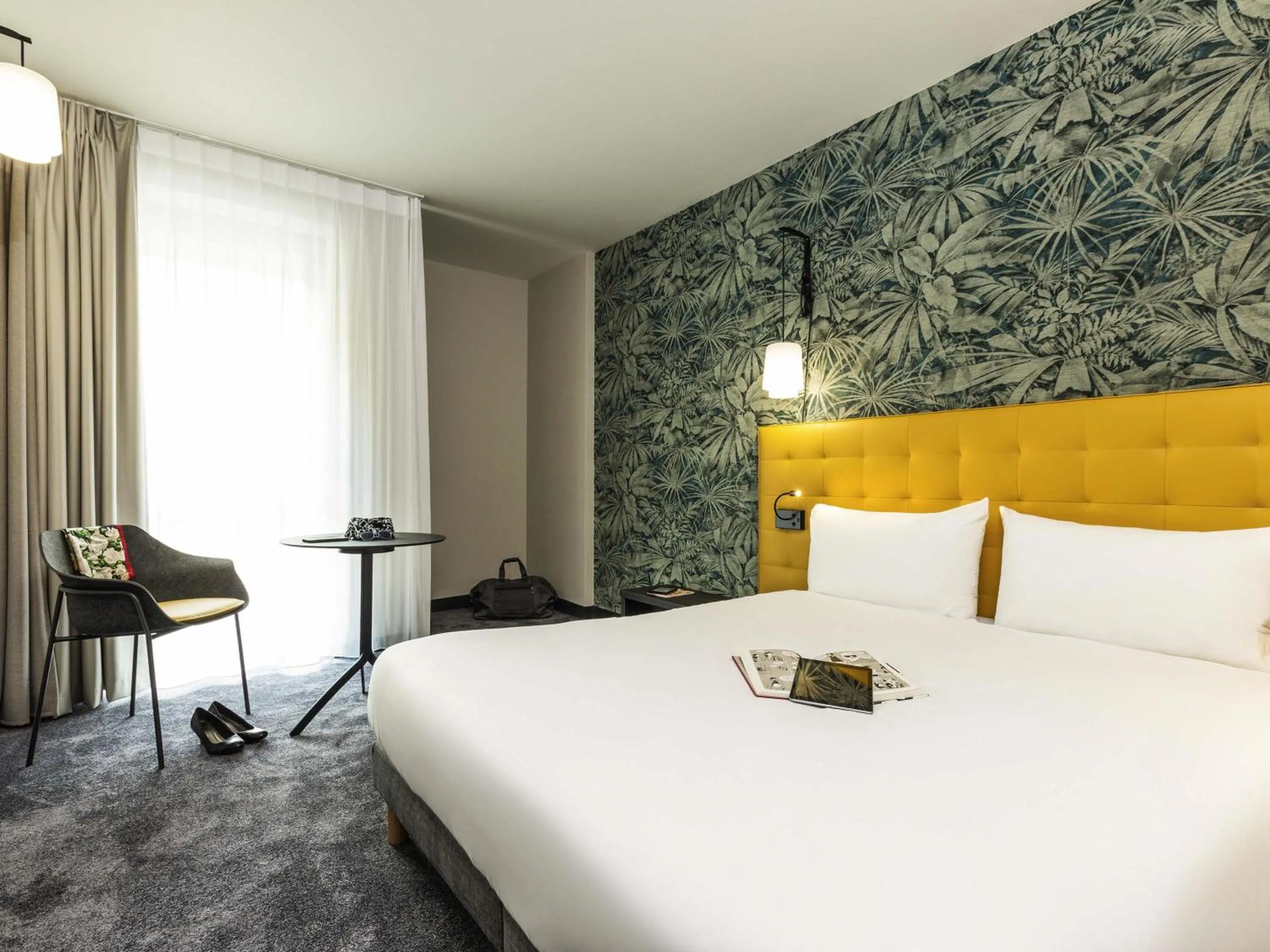 Bedroom, Bed in ibis Styles Puteaux Paris La Defense